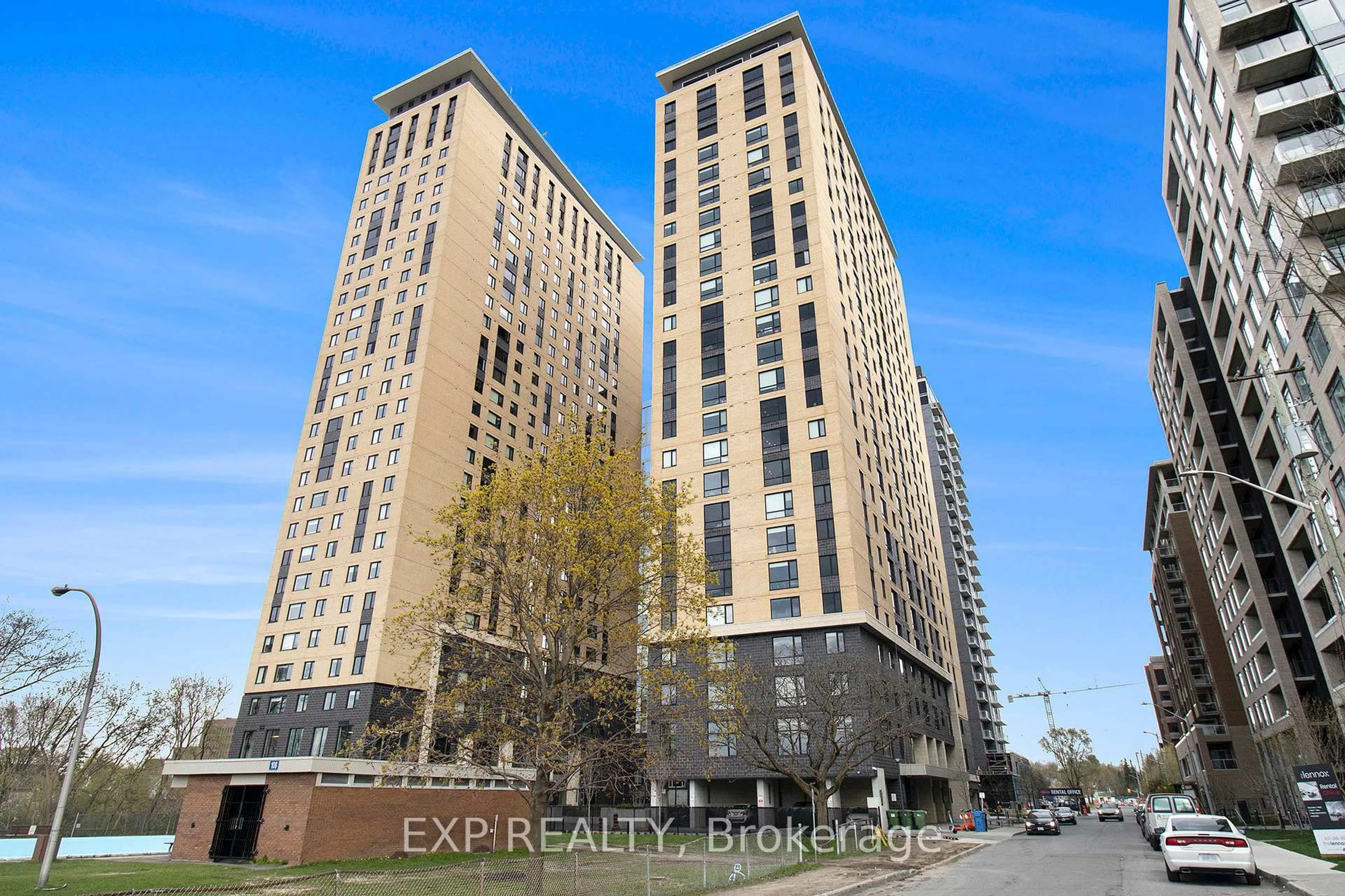 A pic from outside/outdoor area/front of a property/back of a property/a pic from drone, building for 105 Champagne Ave #2208, Ottawa Ontario K1S 5E5