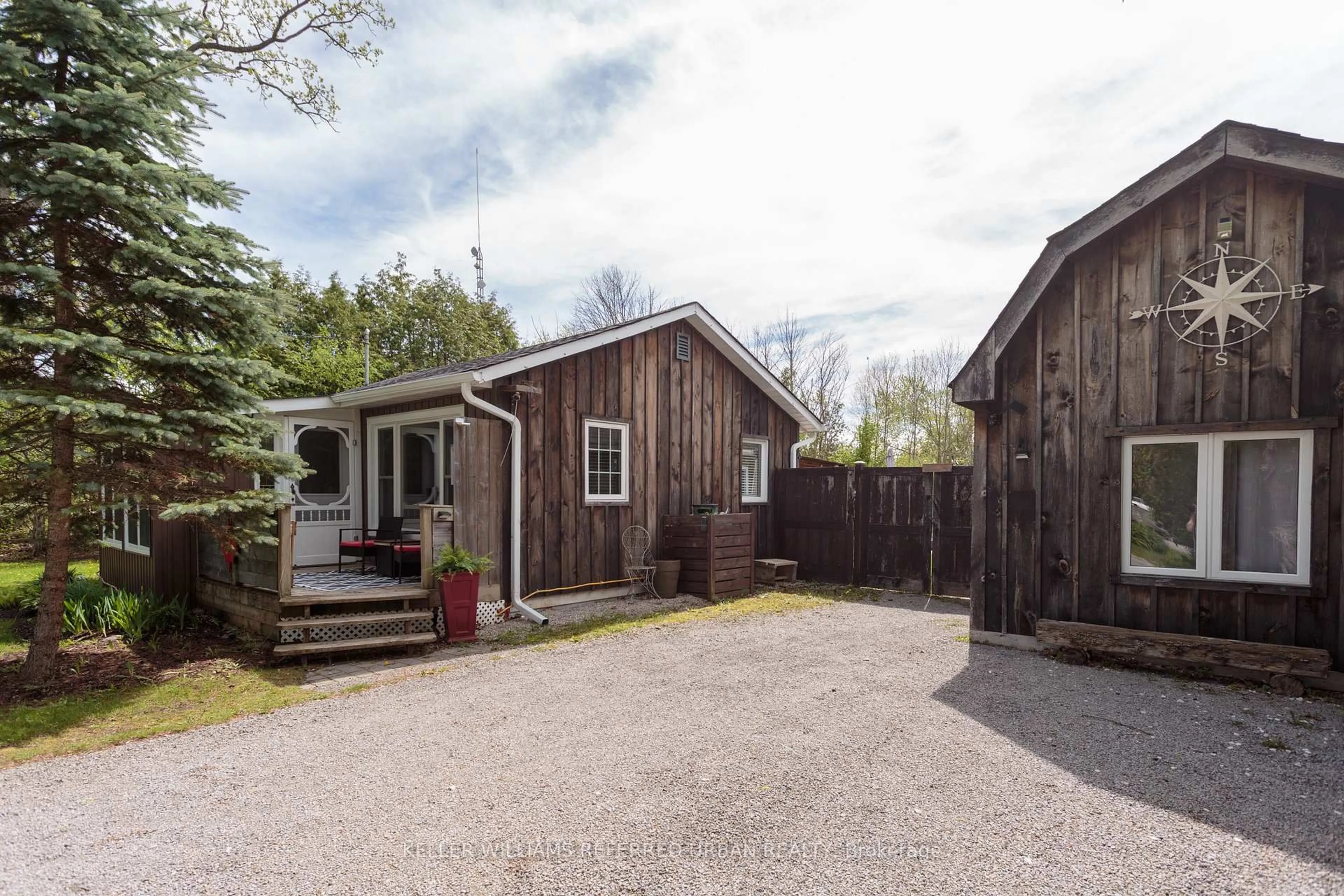 Shed for 39 Butternut Dr, Kawartha Lakes Ontario K9V 4R1