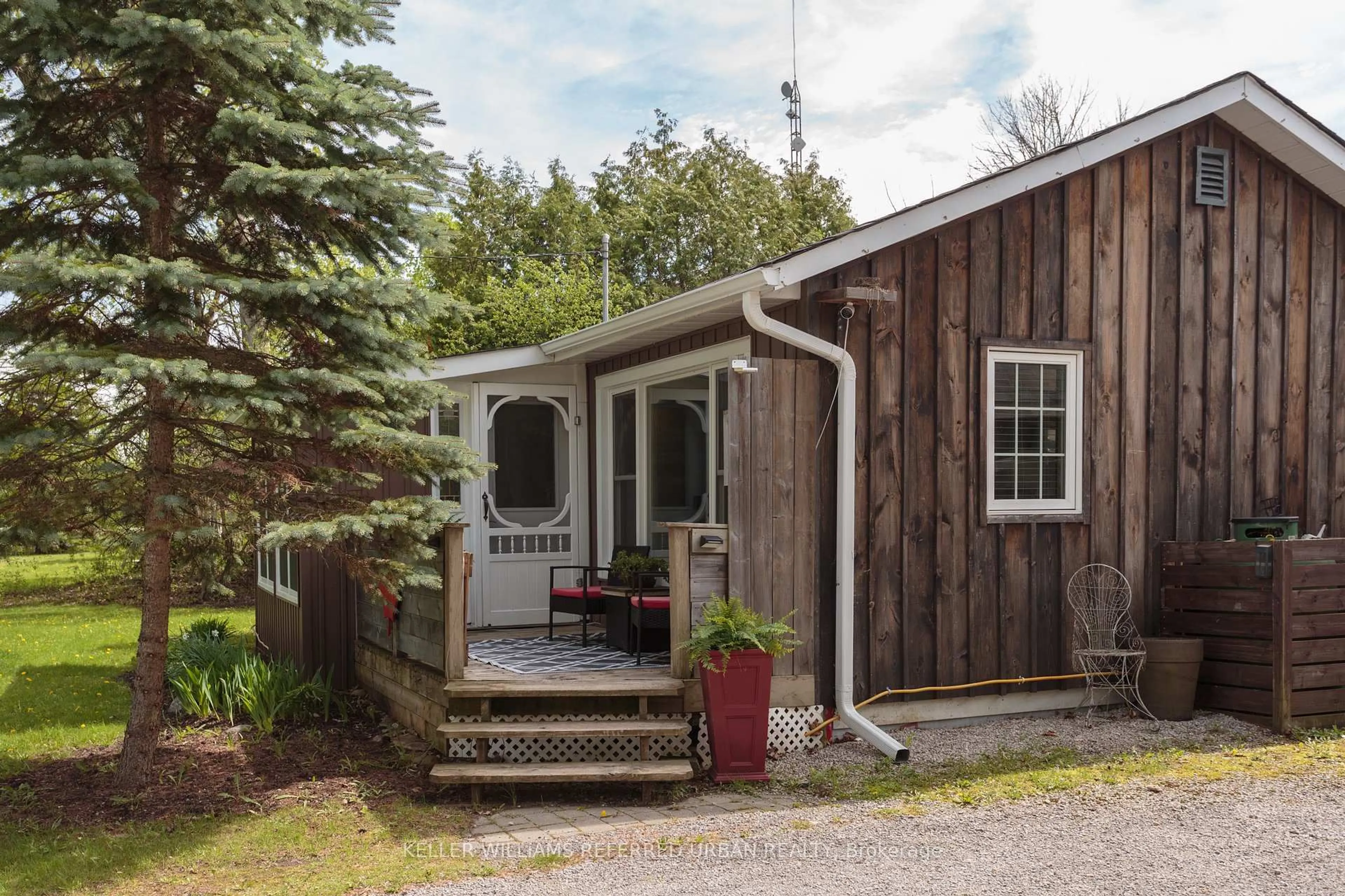 Shed for 39 Butternut Dr, Kawartha Lakes Ontario K9V 4R1