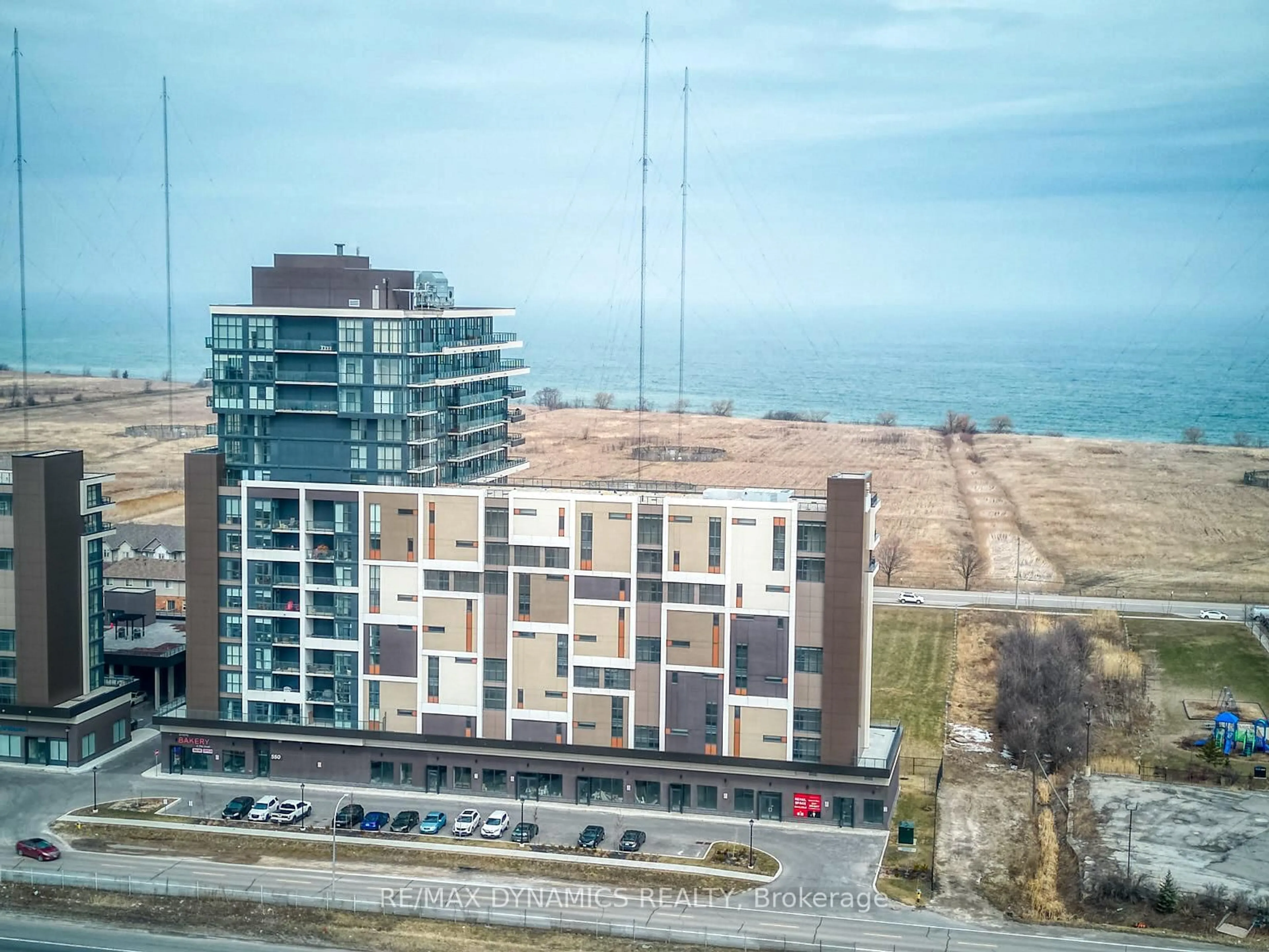 A pic from outside/outdoor area/front of a property/back of a property/a pic from drone, city buildings view from balcony for 550 North Service Rd #407, Grimsby Ontario L3M 0H9
