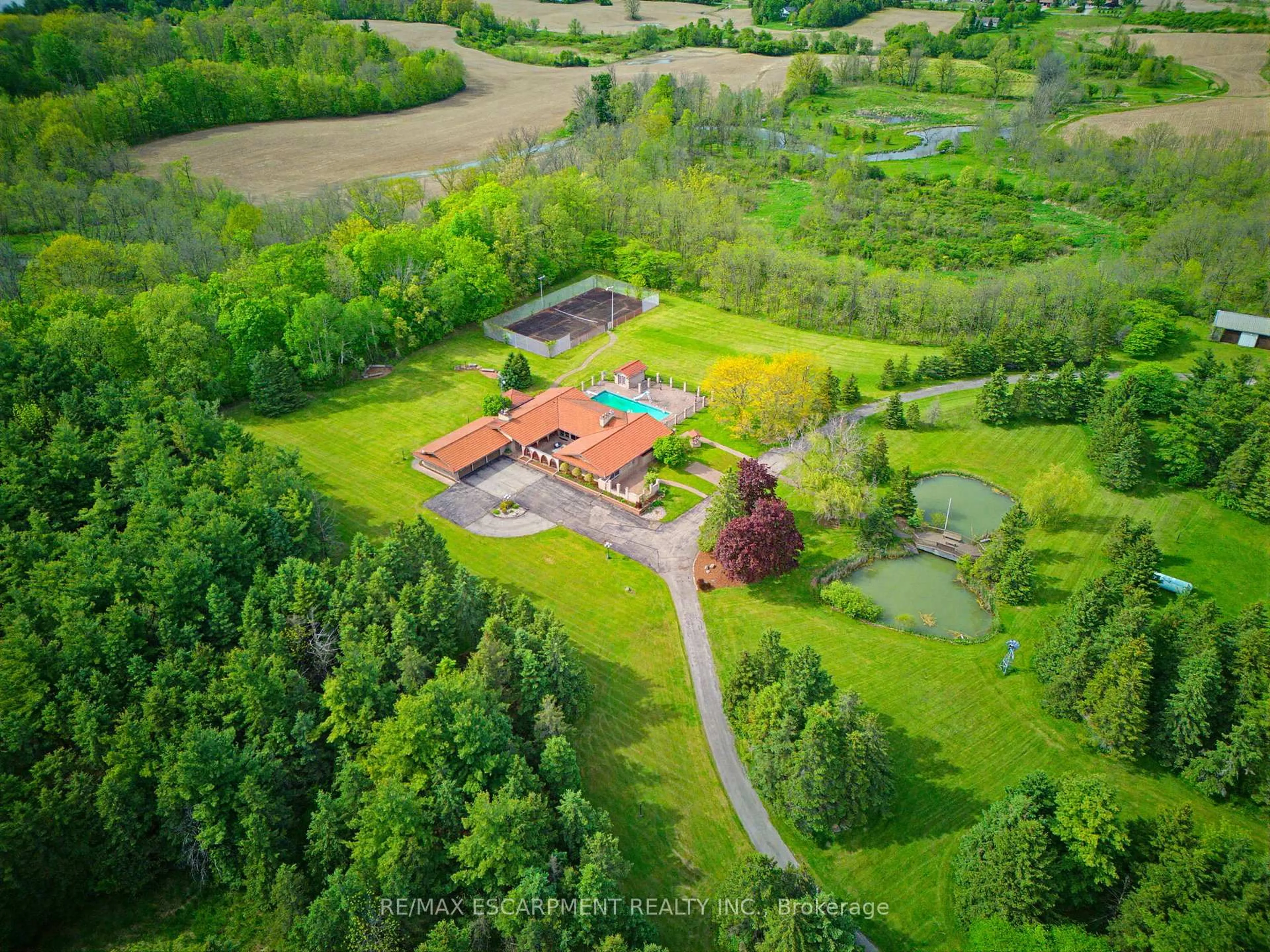 A pic from outside/outdoor area/front of a property/back of a property/a pic from drone, unknown for 4274 Highway 56, Hamilton Ontario L0R 1C0