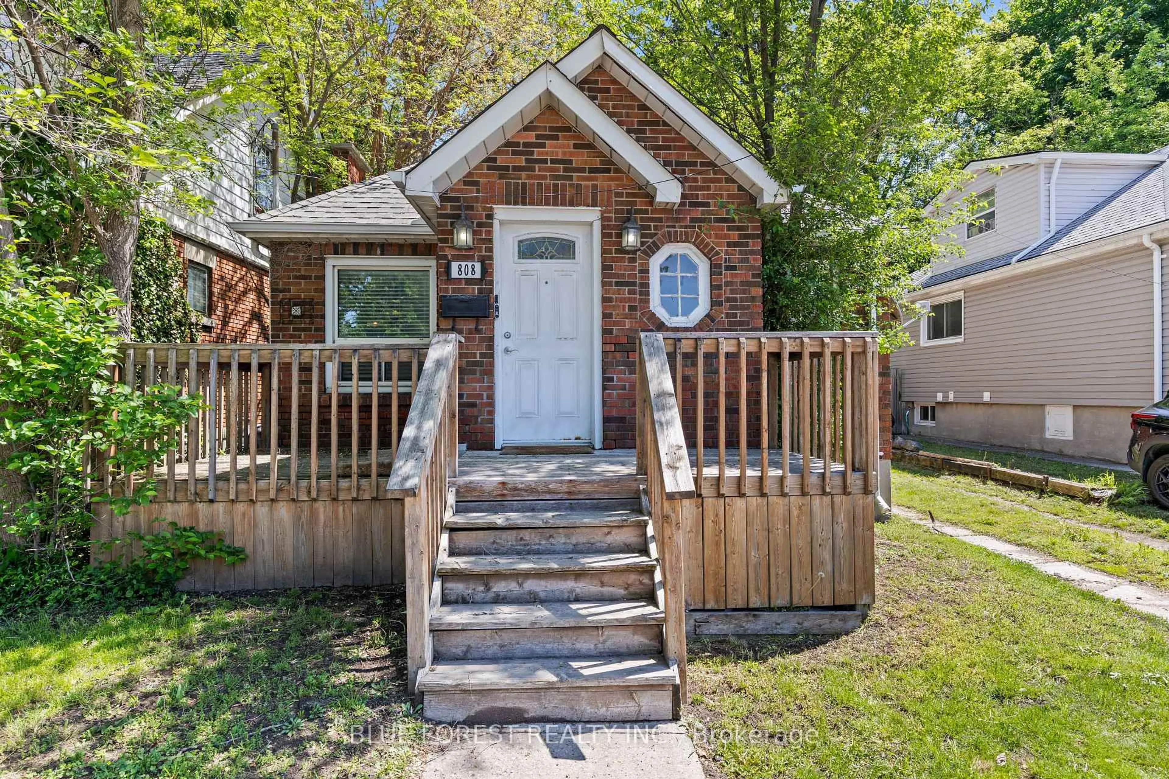 Home with brick exterior material, street for 808 Adelaide St, London East Ontario N5Y 2L9