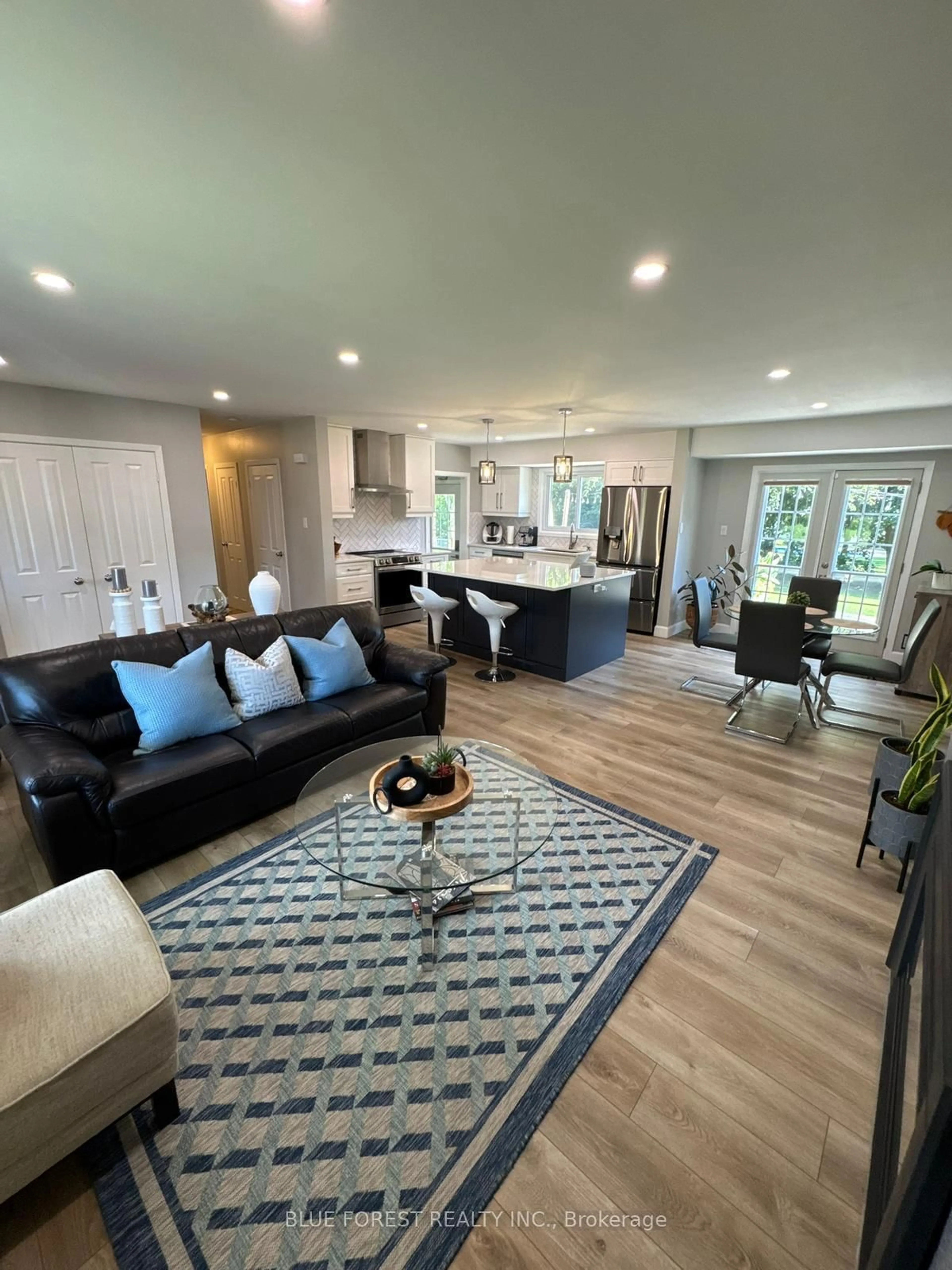 Open concept kitchen, unknown for 15 Southland Dr, London South Ontario N6P 1C2