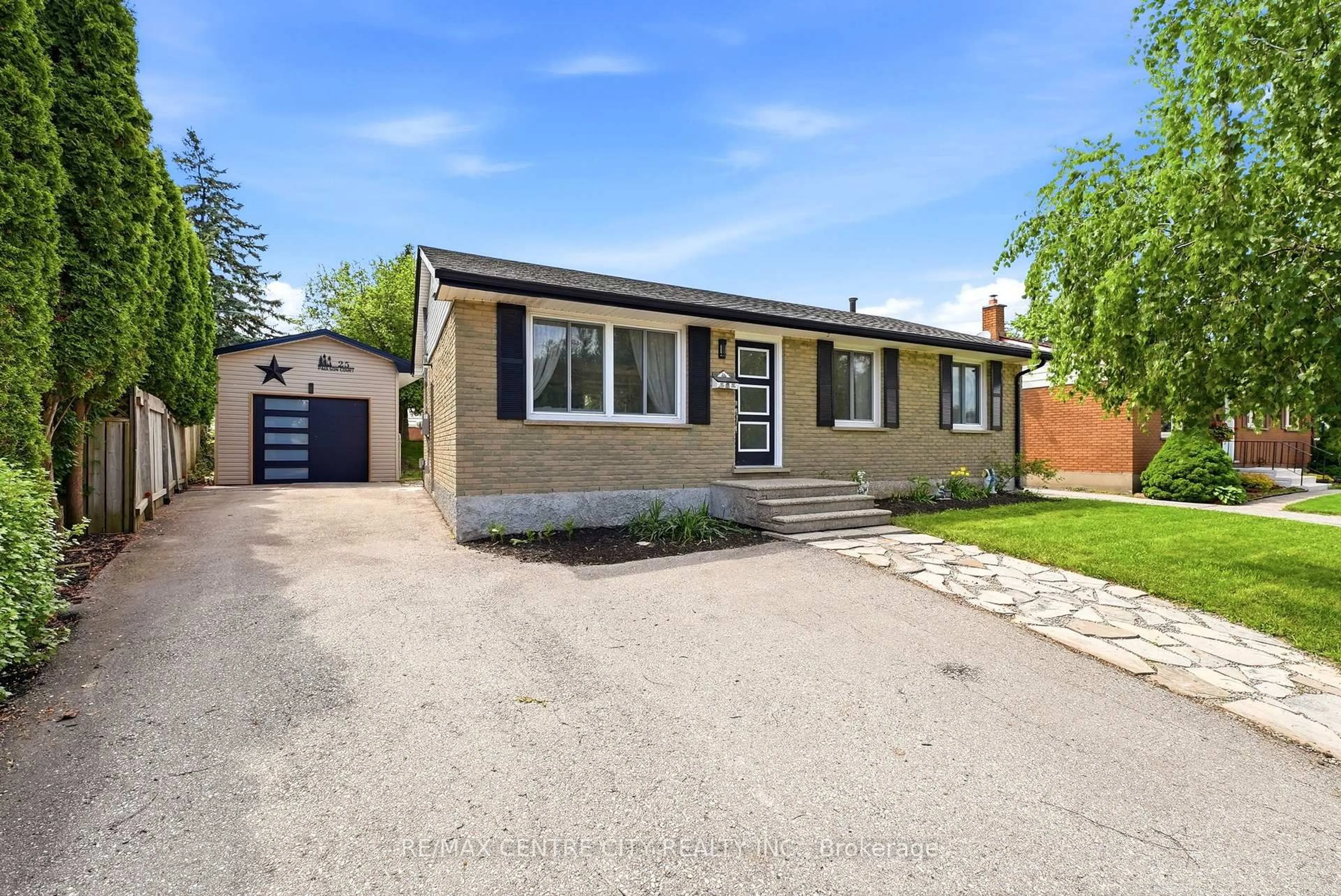 Home with brick exterior material, street for 25 Paulson Crt, St. Thomas Ontario N5R 1N1