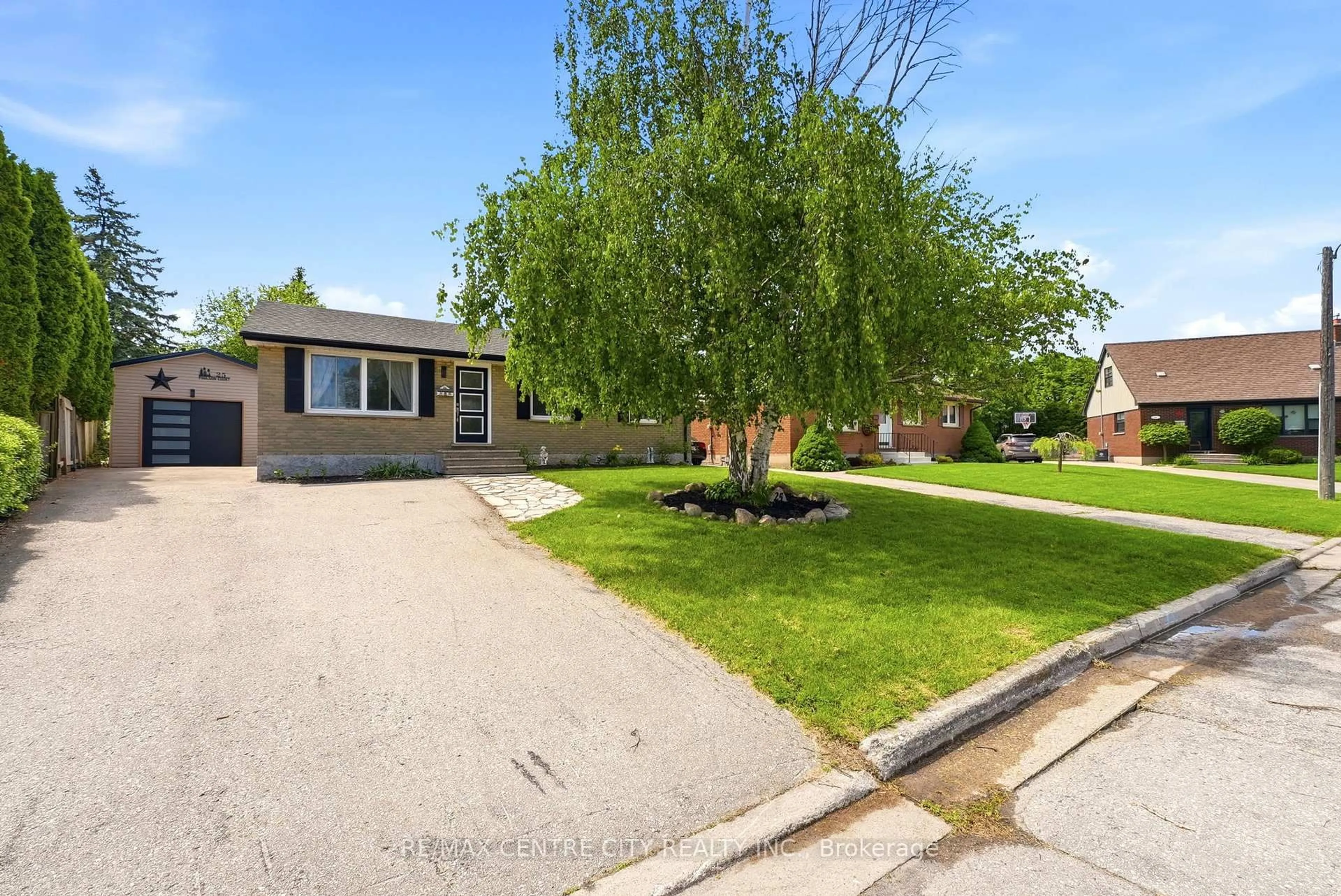 Unknown for 25 Paulson Crt, St. Thomas Ontario N5R 1N1
