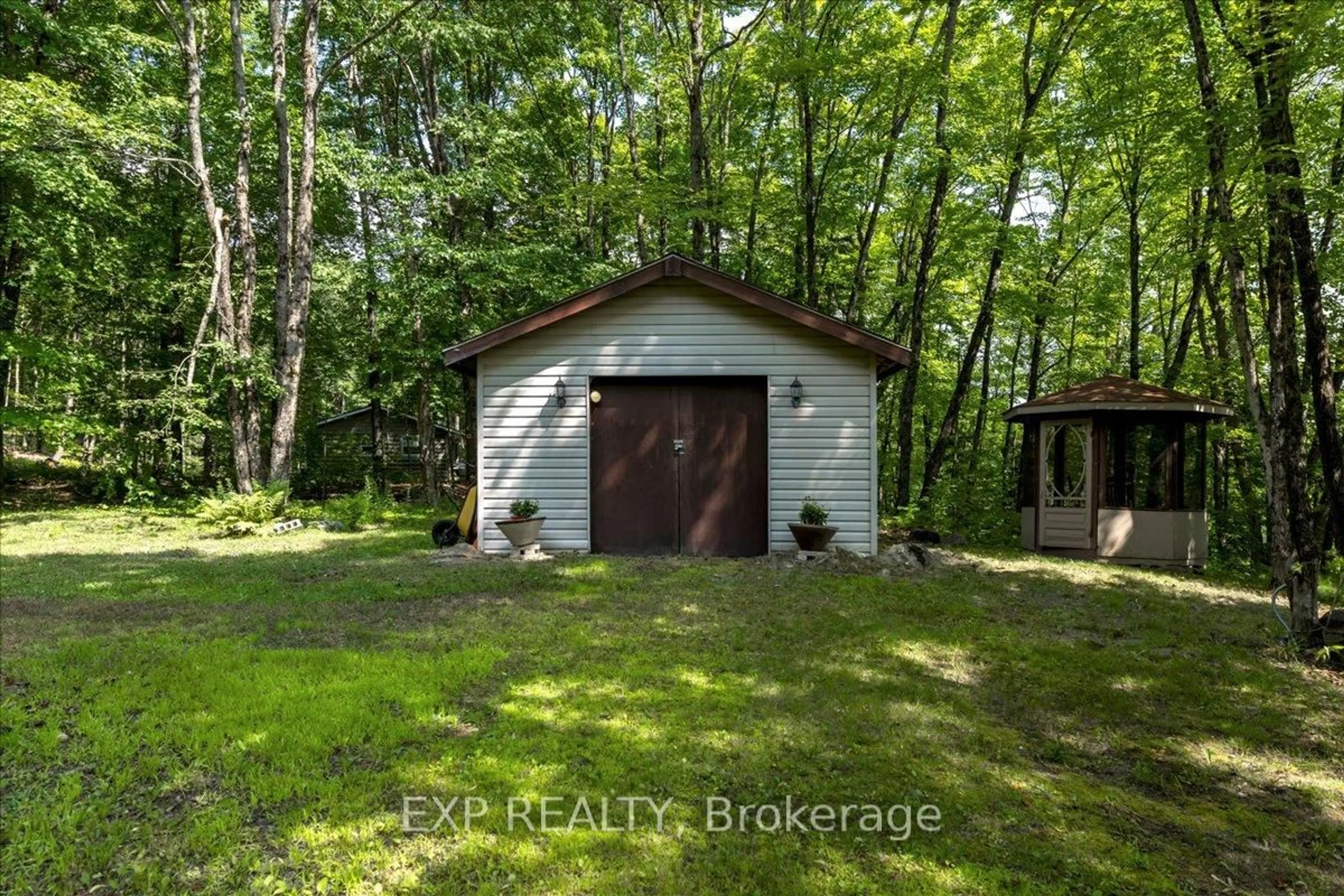 Unknown for 1867 Fraserburg Rd, Bracebridge Ontario P1L 1X3