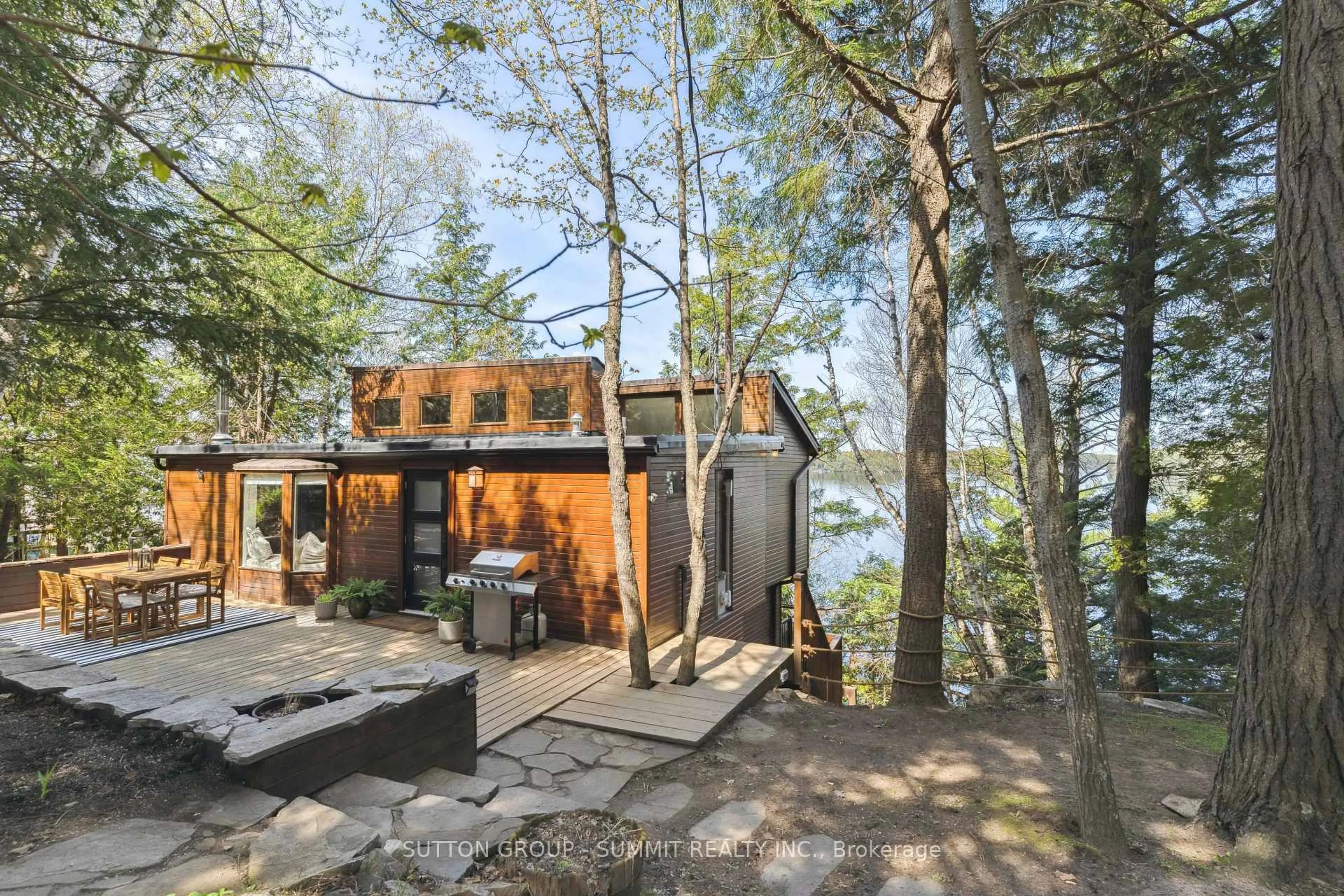 Patio, forest/trees view for 4209 MUSKOKA ROAD 117 #3, Lake of Bays Ontario P0B 1A0