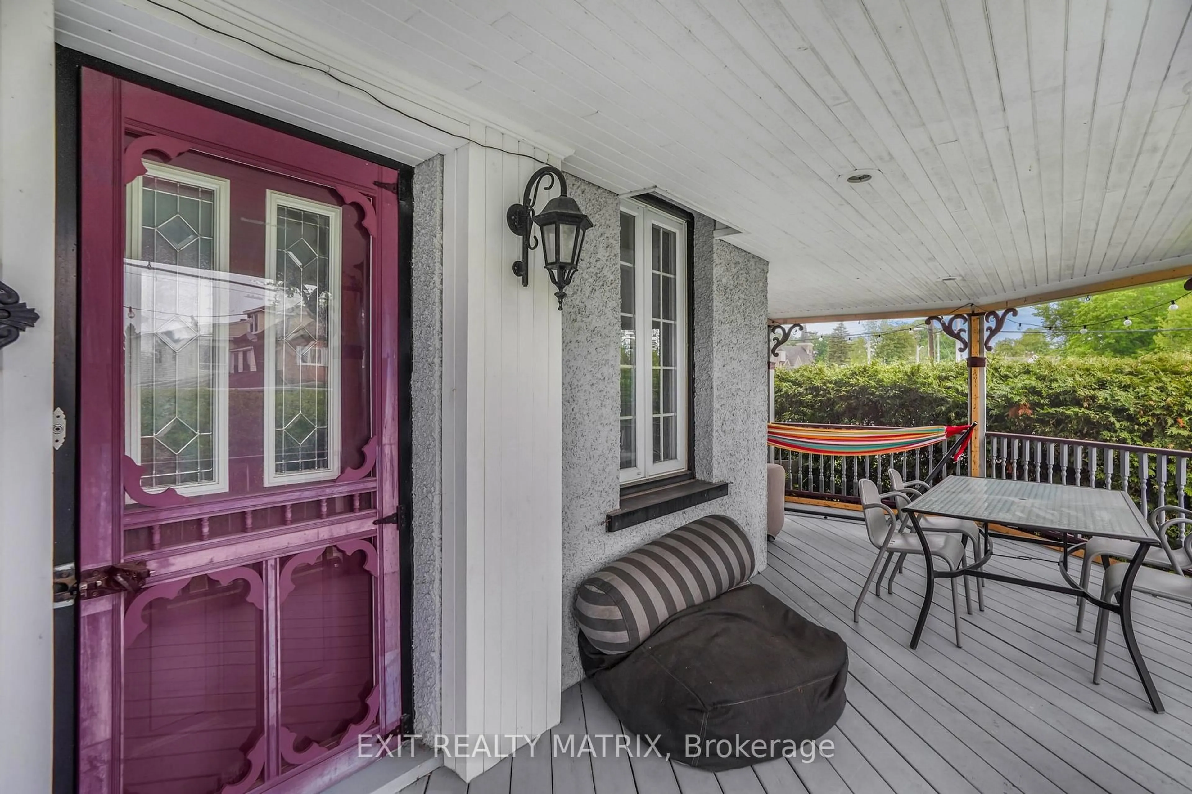 Unknown for 160 Nelson St, Hawkesbury Ontario K6A 1L8