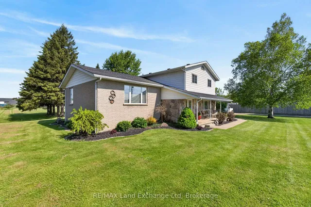 696 Josephine St, North Huron 3