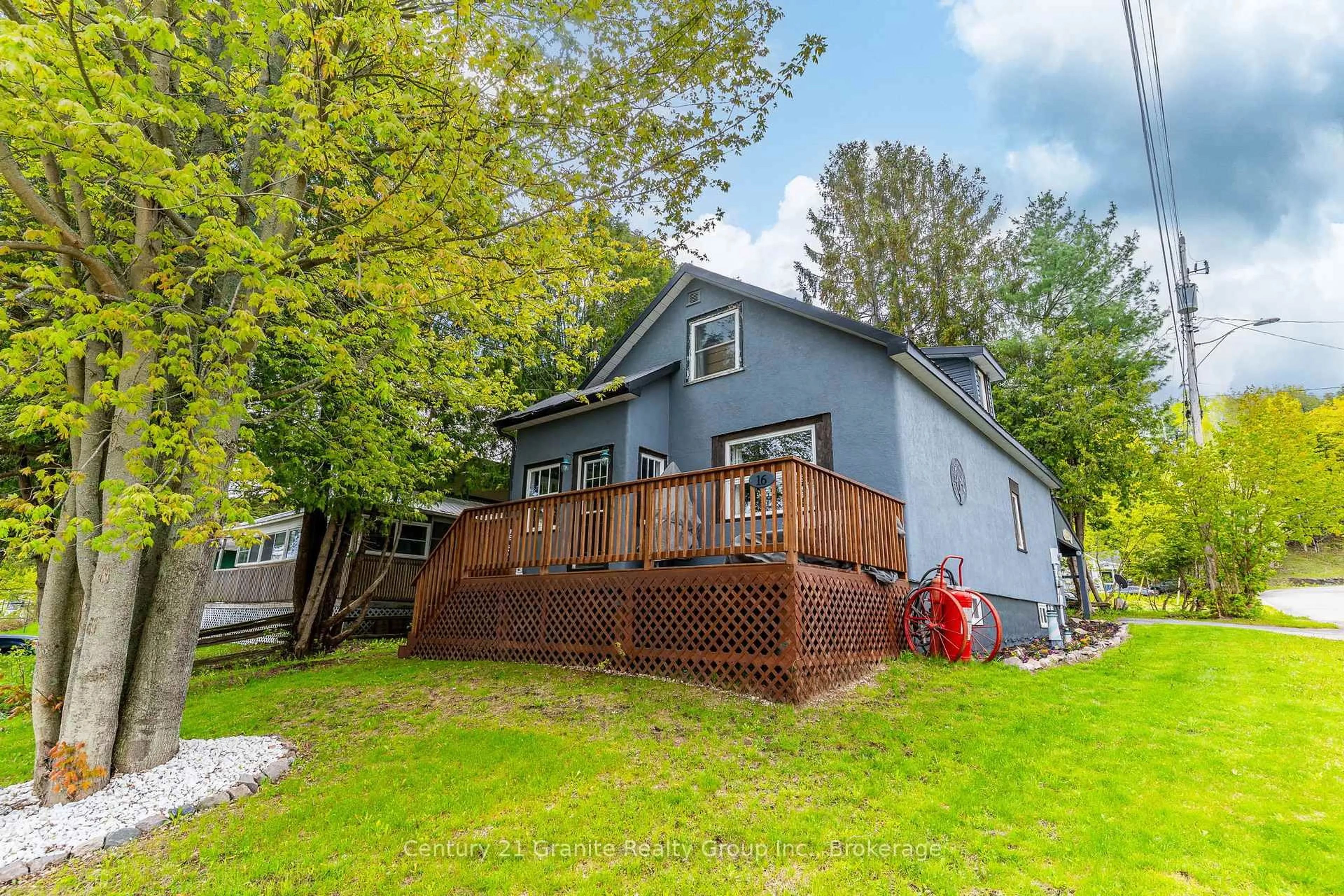 Unknown for 16 Newcastle St, Minden Hills Ontario K0M 2K0