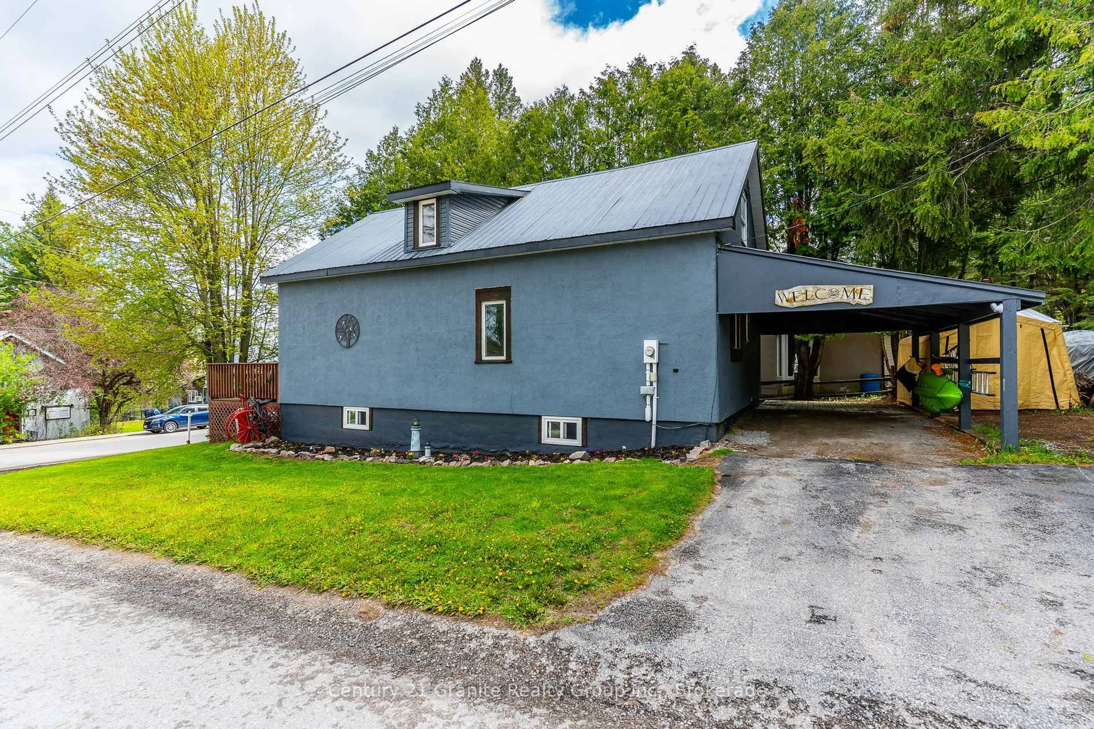 Unknown for 16 Newcastle St, Minden Hills Ontario K0M 2K0