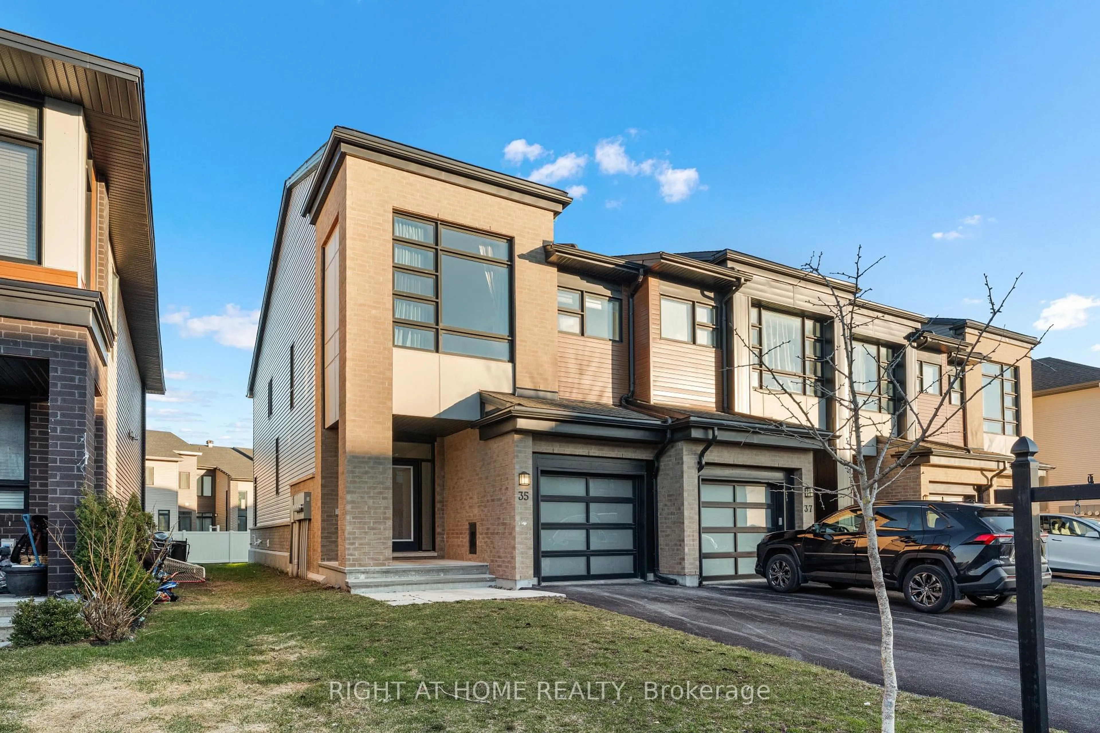 Home with brick exterior material, street for 35 PLANK St, Ottawa Ontario K2V 0M4