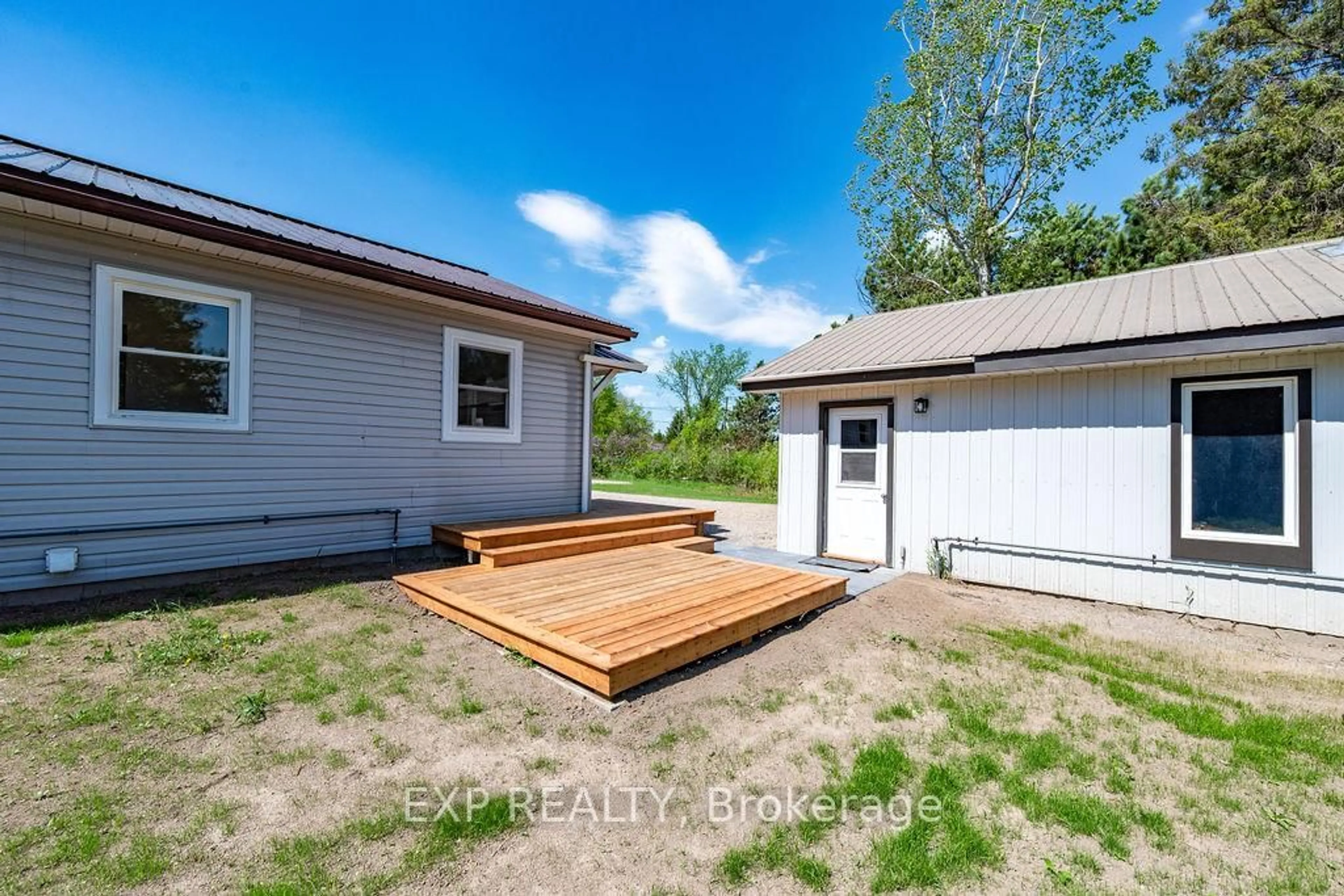 Unknown for 1482 Gillan Rd, Renfrew Ontario K7V 3Z4