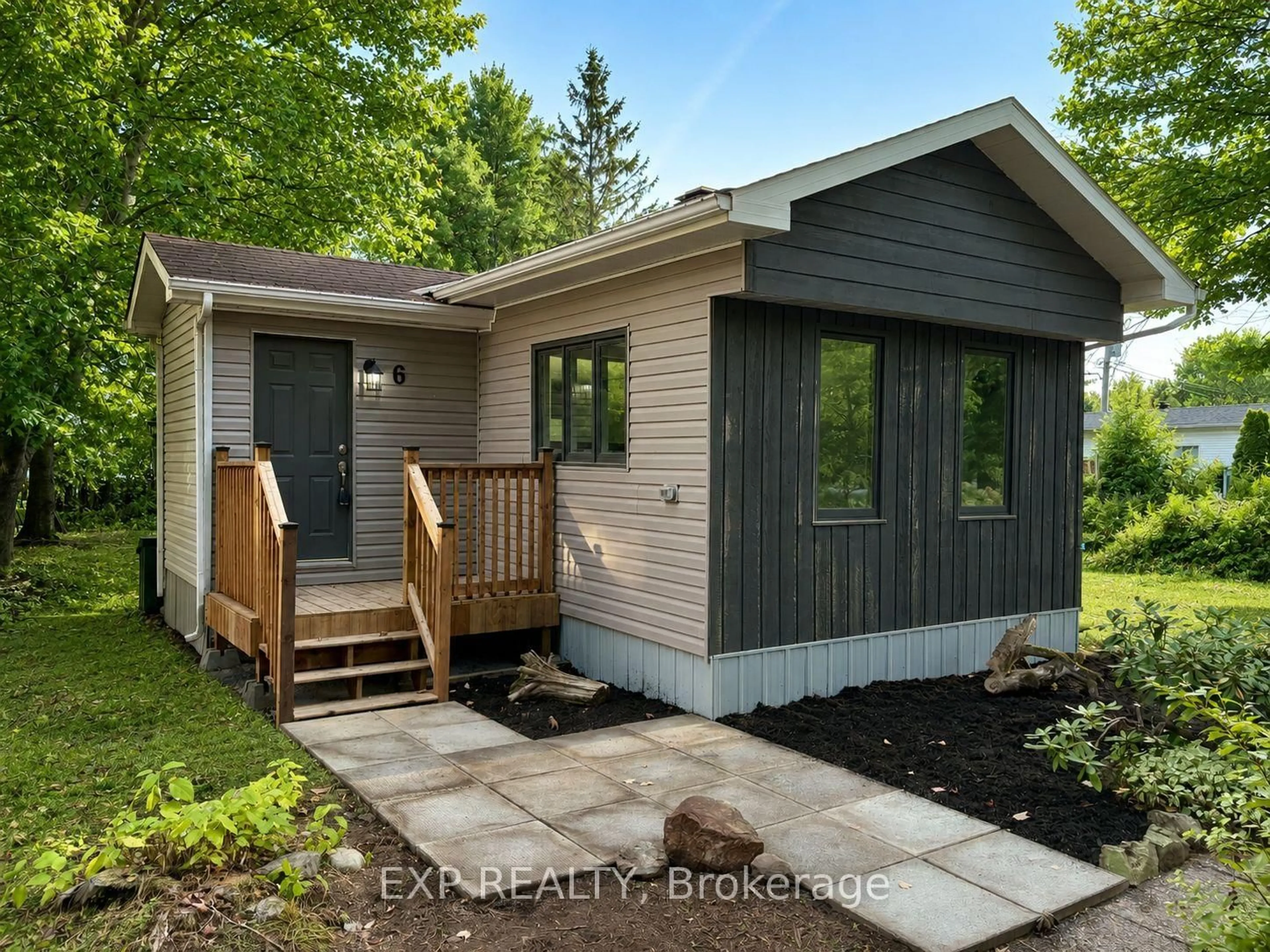 Home with vinyl exterior material, street for 1210 St Felix Rd #6, Clarence-Rockland Ontario K0A 2A0