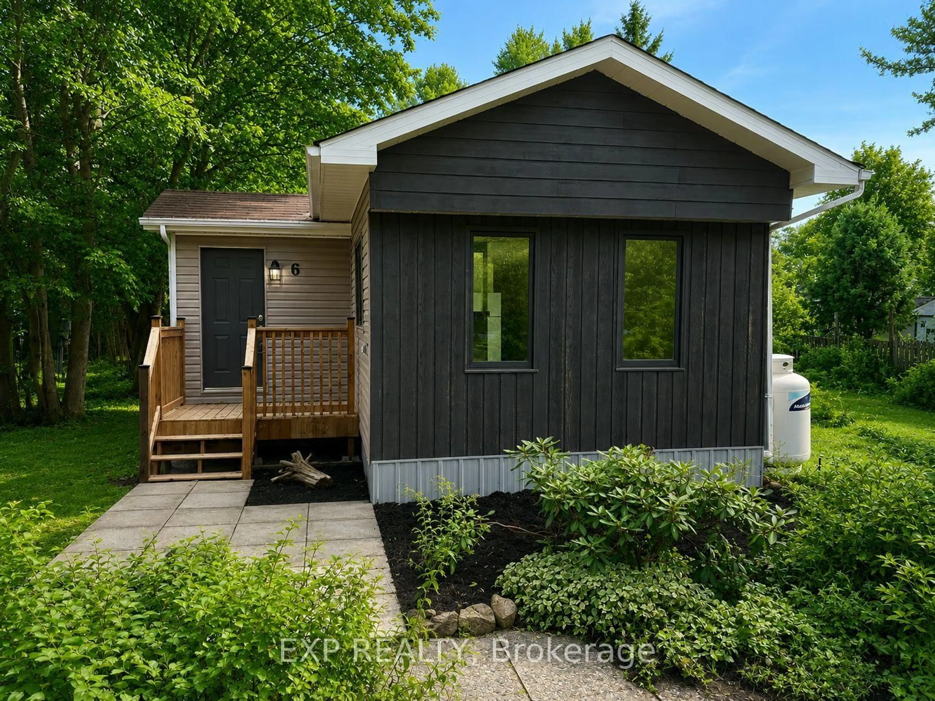Home with vinyl exterior material, street for 1210 St Felix Rd #6, Clarence-Rockland Ontario K0A 2A0