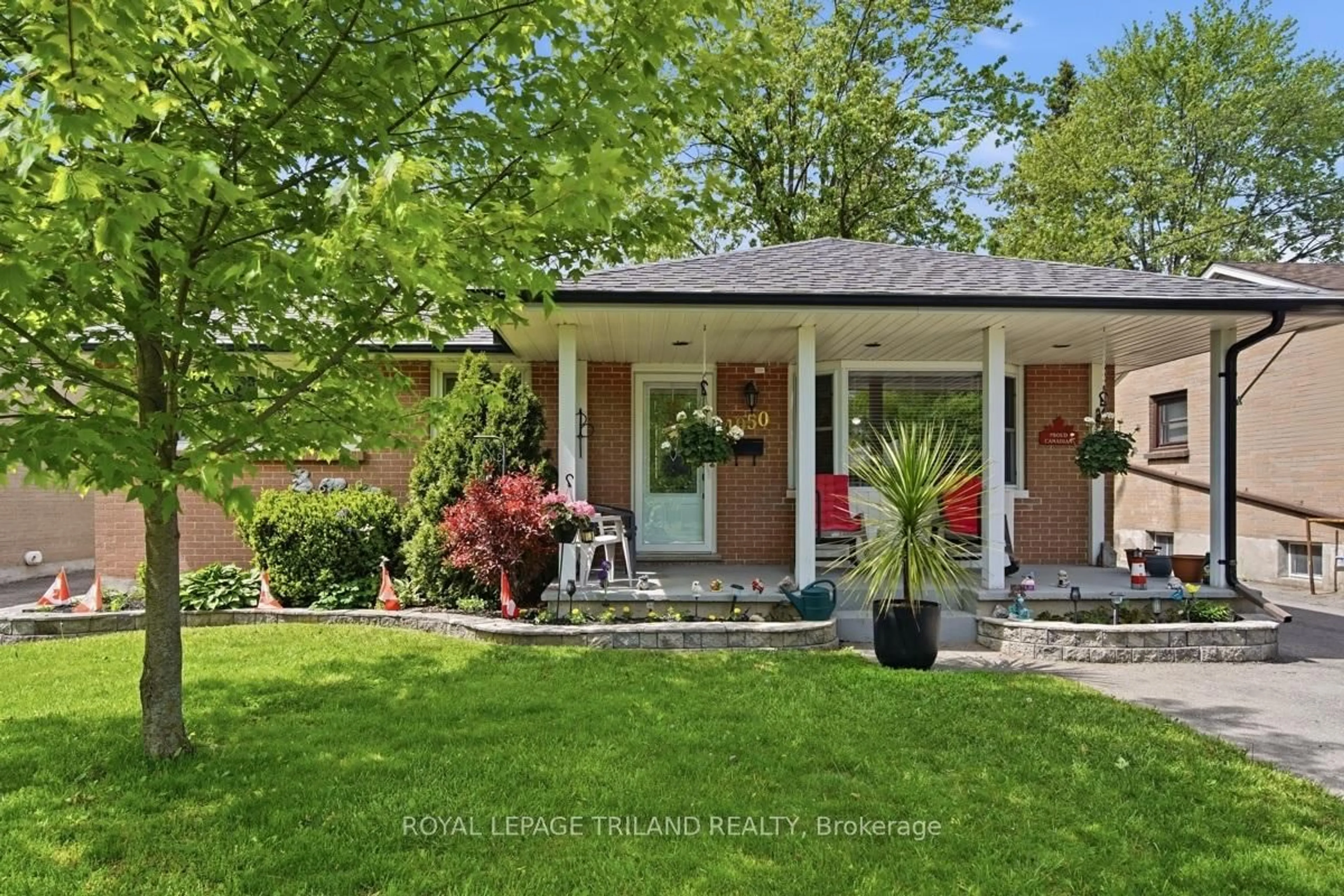 Unknown for 1950 Duluth Cres, London East Ontario N5V 1H7
