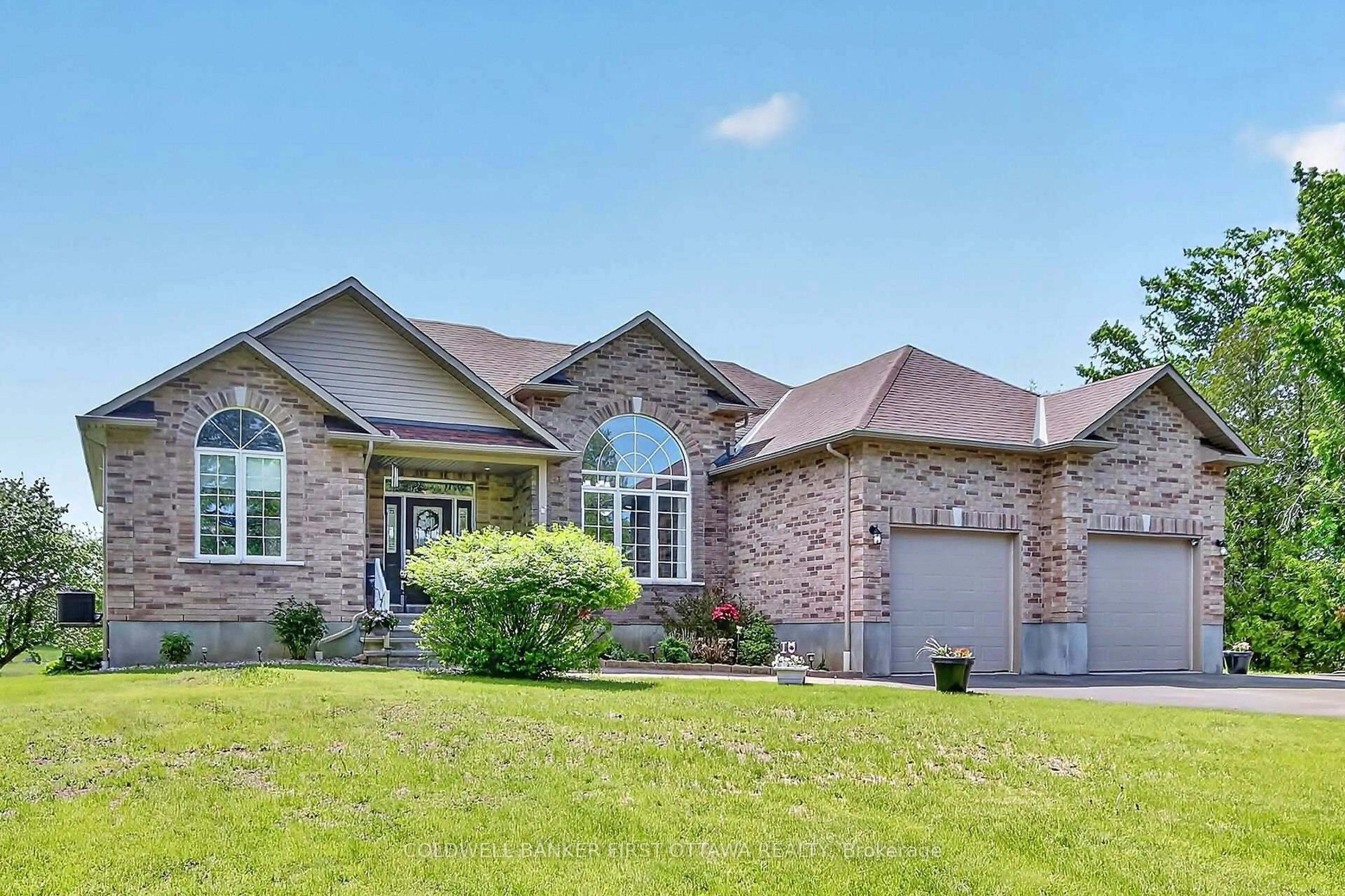 Home with brick exterior material, street for 719 Jordan St, Carleton Place Ontario K7C 0C4