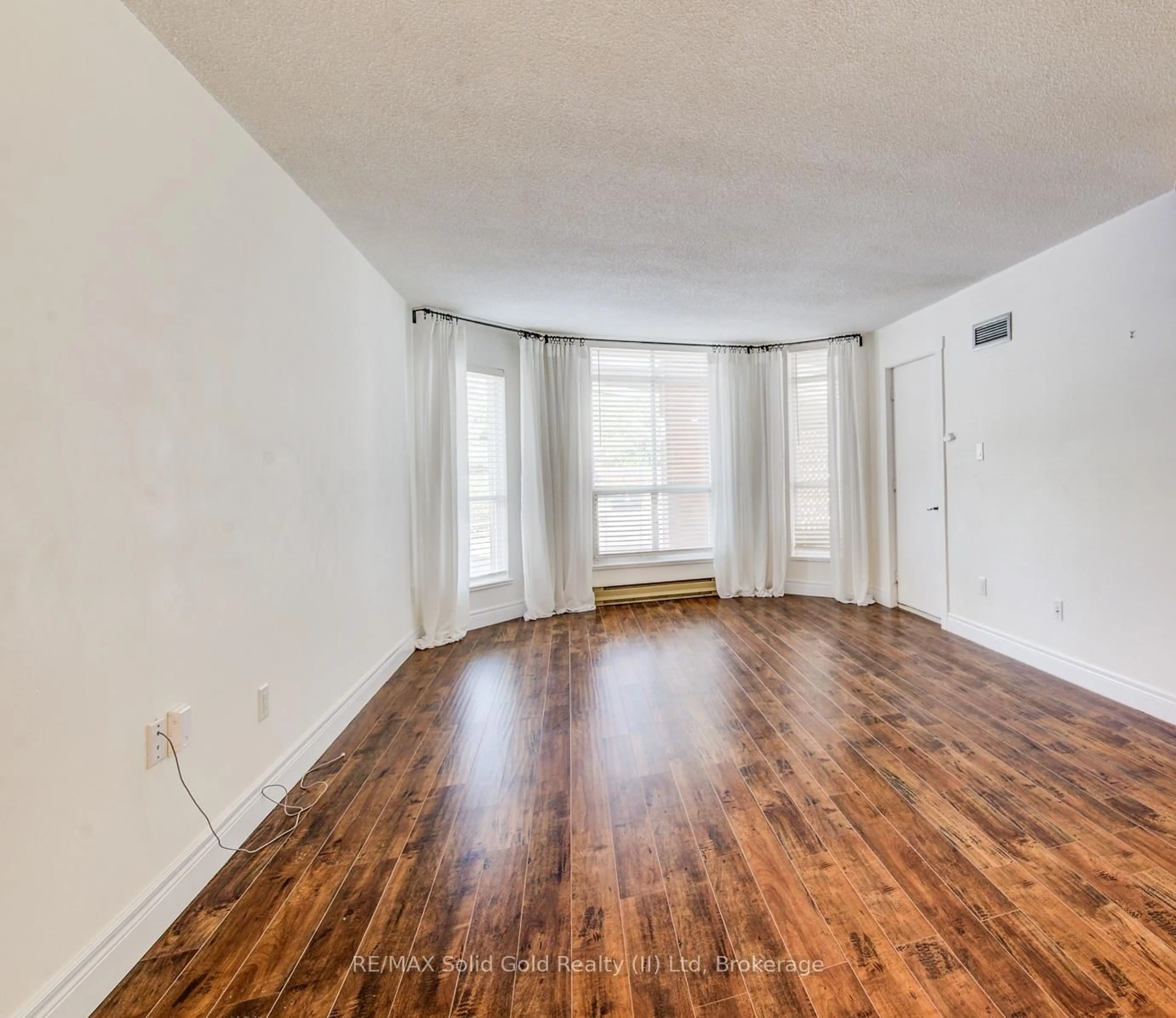 A pic of a room for 1414 King St #101, Waterloo Ontario N2G 4T8