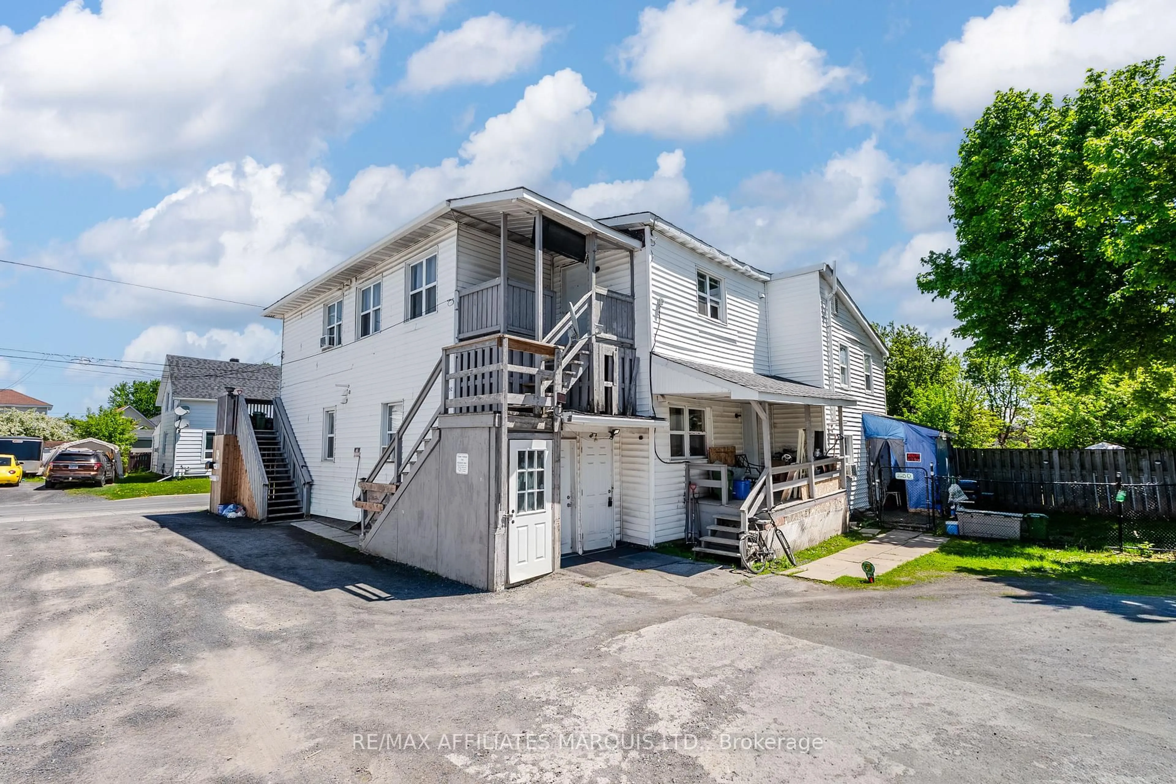 Unknown for 225 Louisa St, Cornwall Ontario K6H 4P9