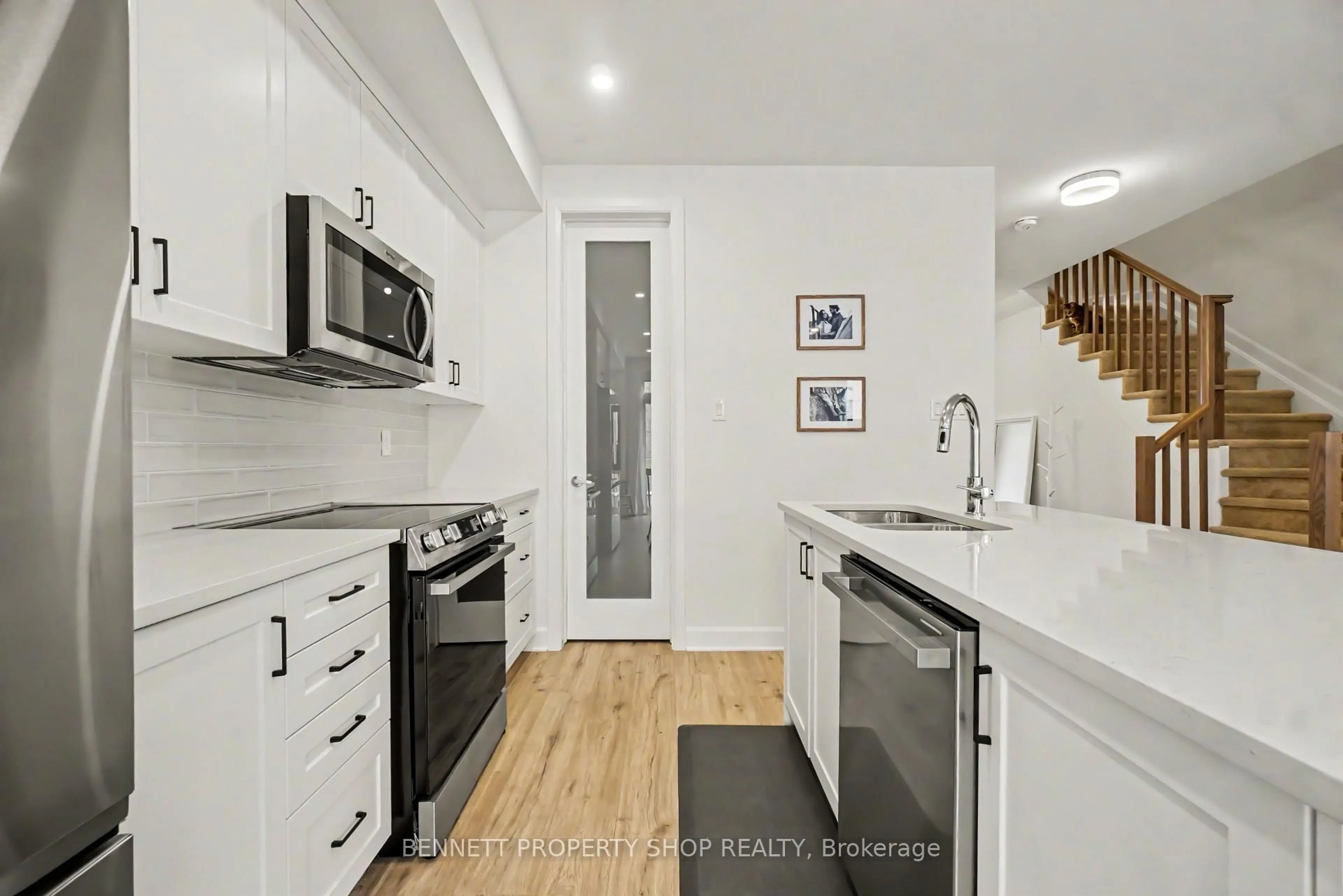 Unknown for 1047 Ventus Way, Ottawa Ontario K1W 0M5