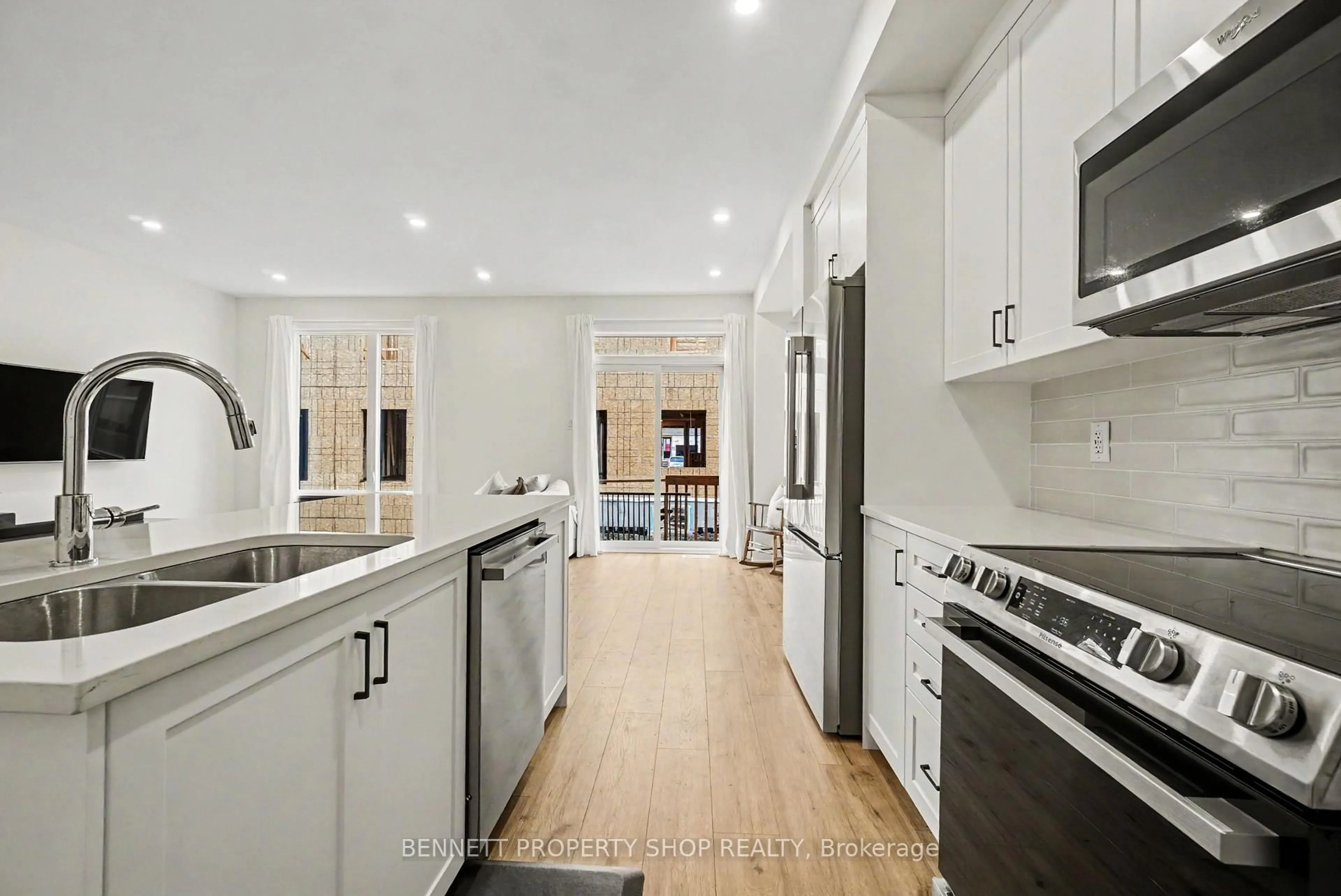 Open concept kitchen, ceramic/tile floor for 1047 Ventus Way, Ottawa Ontario K1W 0M5