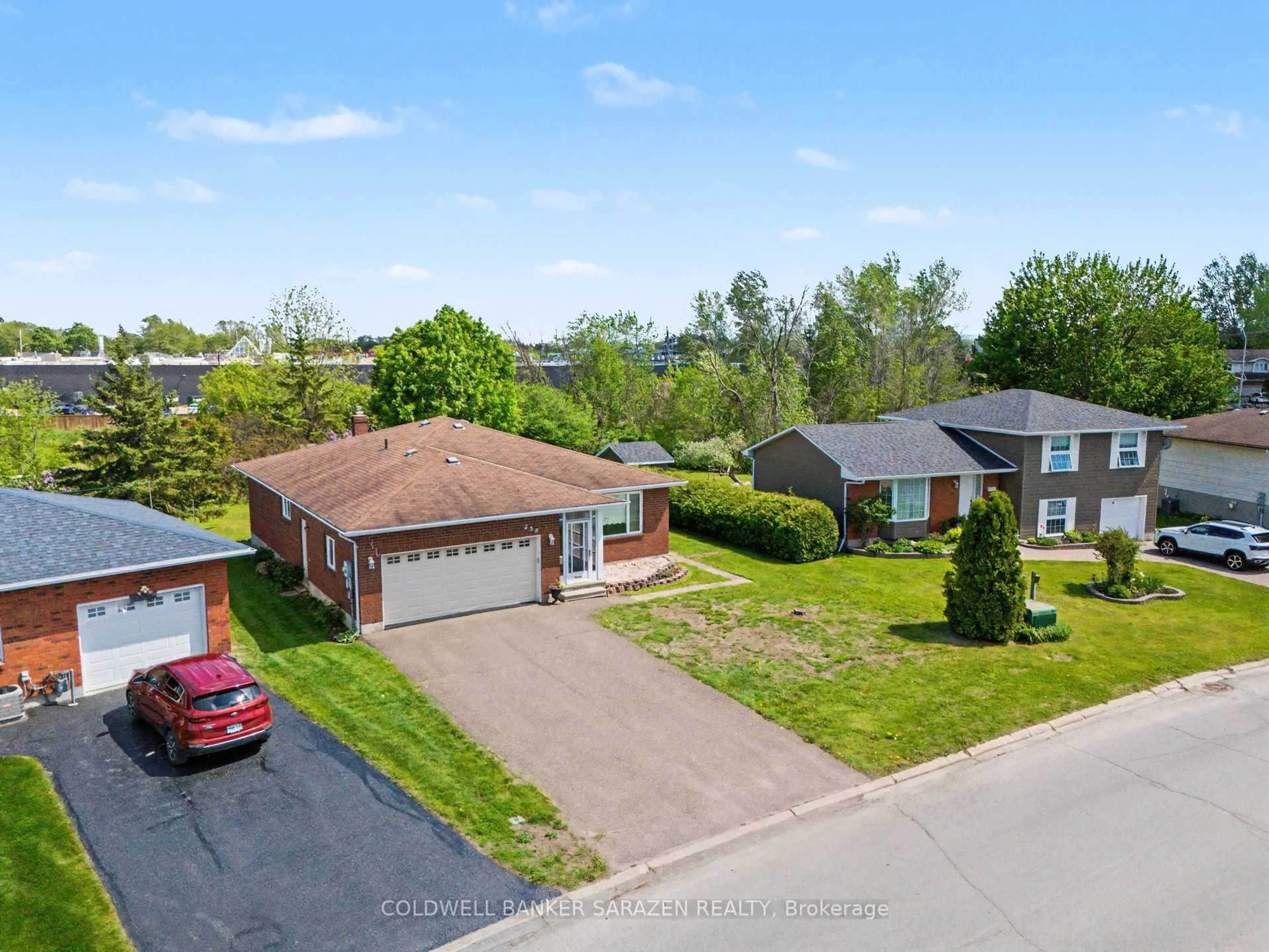 A pic from outside/outdoor area/front of a property/back of a property/a pic from drone, street for 258 Allan Dr, Arnprior Ontario K7S 2S9