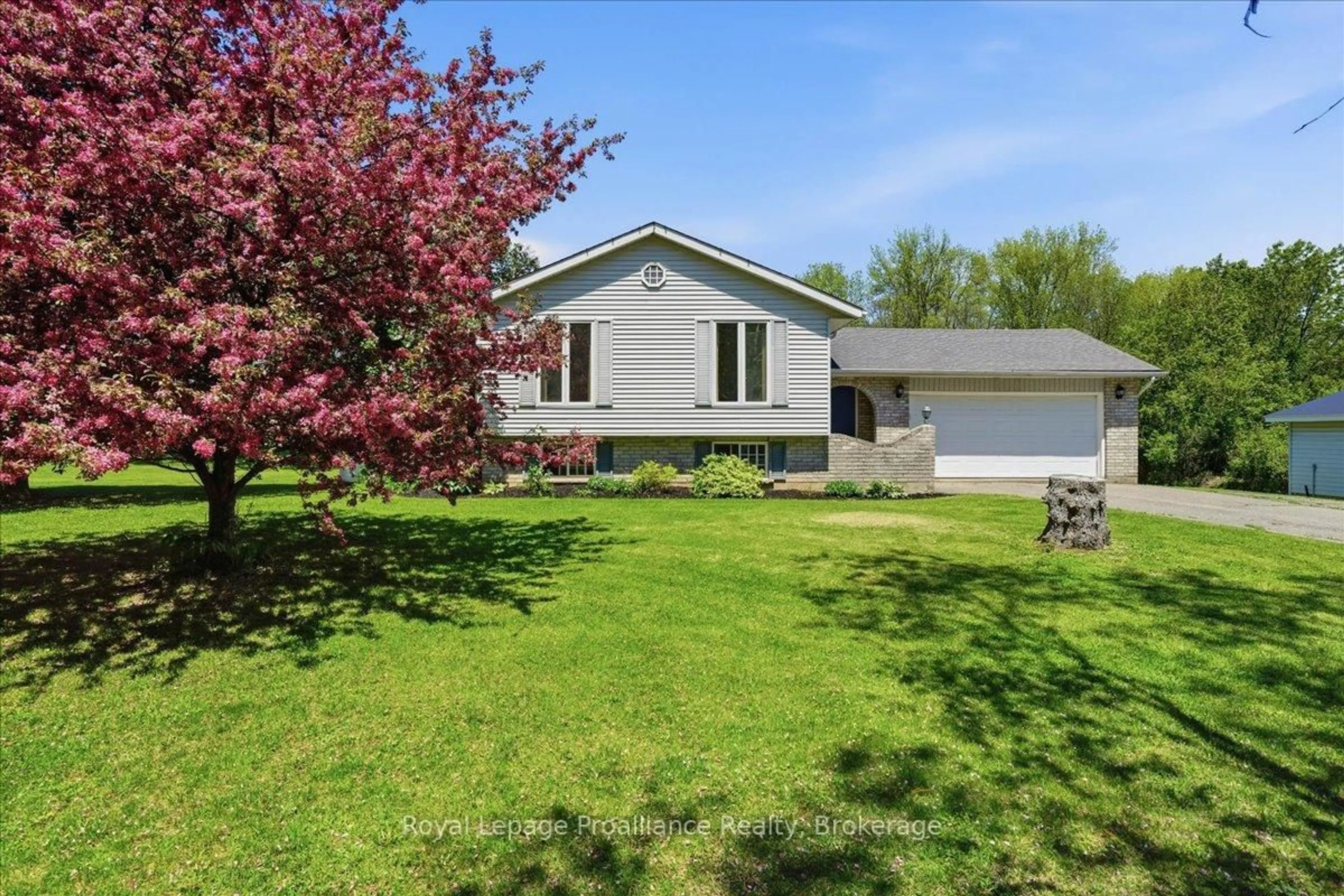 A pic from outside/outdoor area/front of a property/back of a property/a pic from drone, unknown for 205 Bethel Rd, Stirling Ontario K0K 3E0
