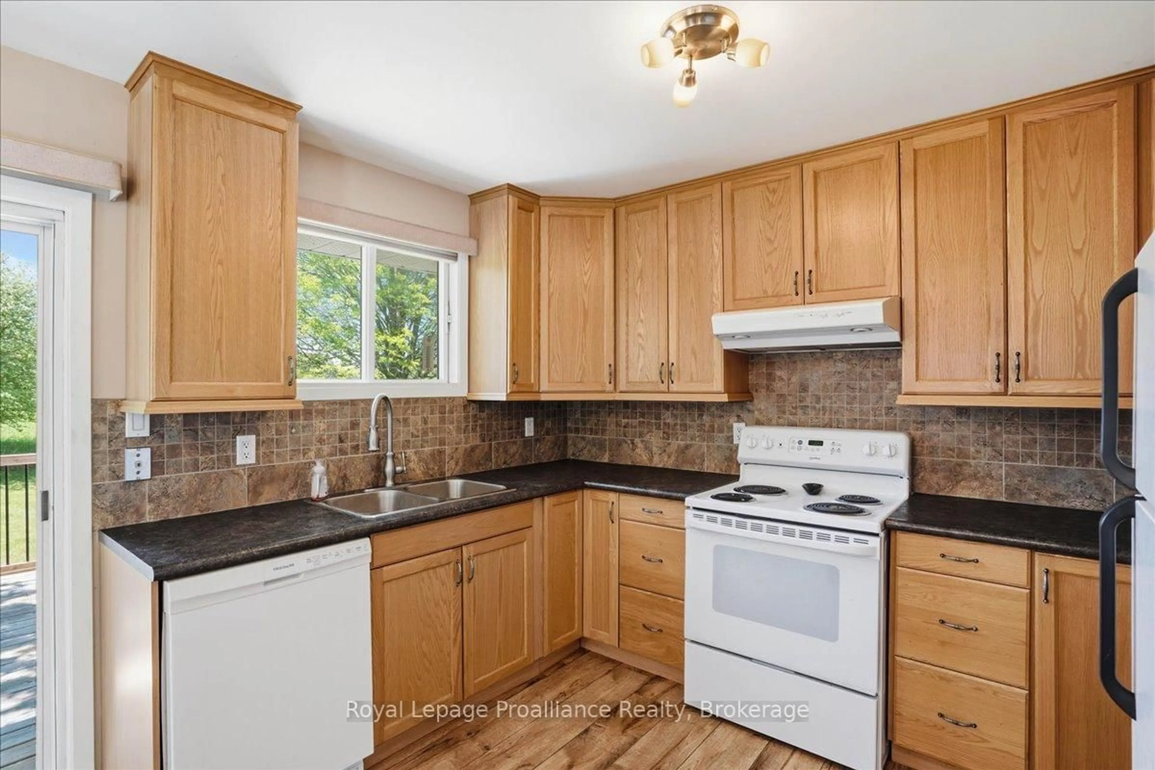 Standard kitchen, unknown for 205 Bethel Rd, Stirling Ontario K0K 3E0
