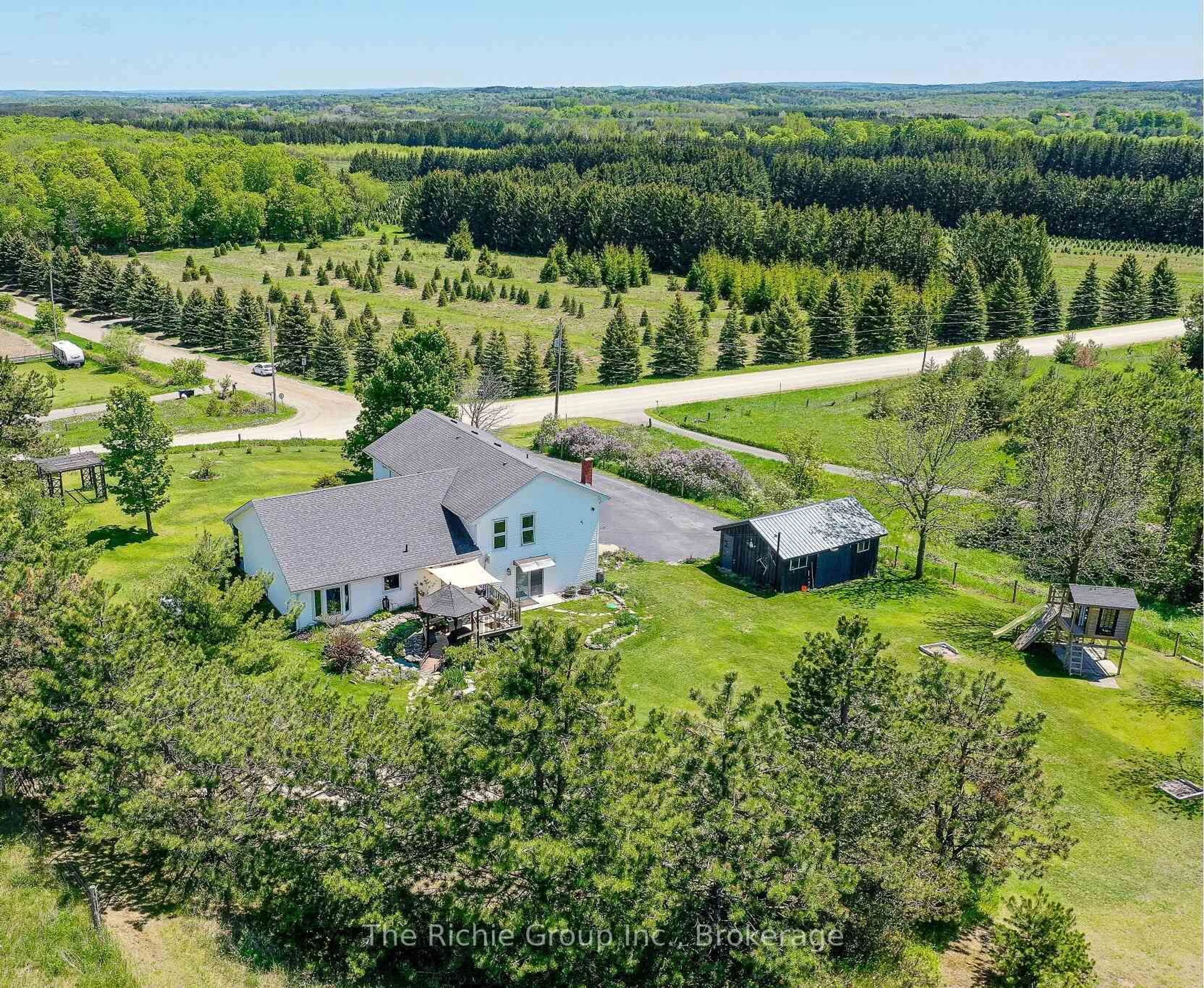 A pic from outside/outdoor area/front of a property/back of a property/a pic from drone, water/lake/river/ocean view for 994490 Mono-Adjala Townline, Mono Ontario L9W 6H6