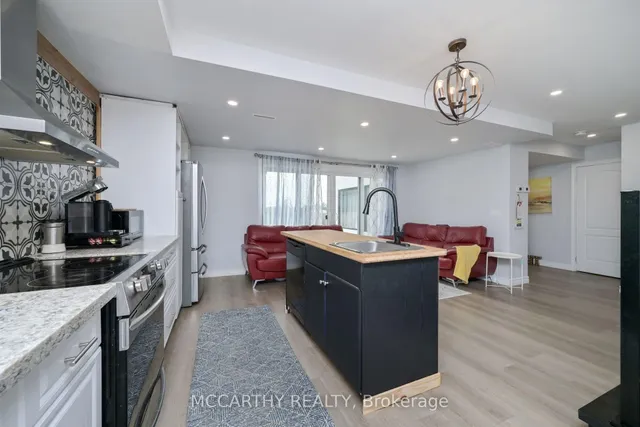 23 Wood St, Wellington North 5