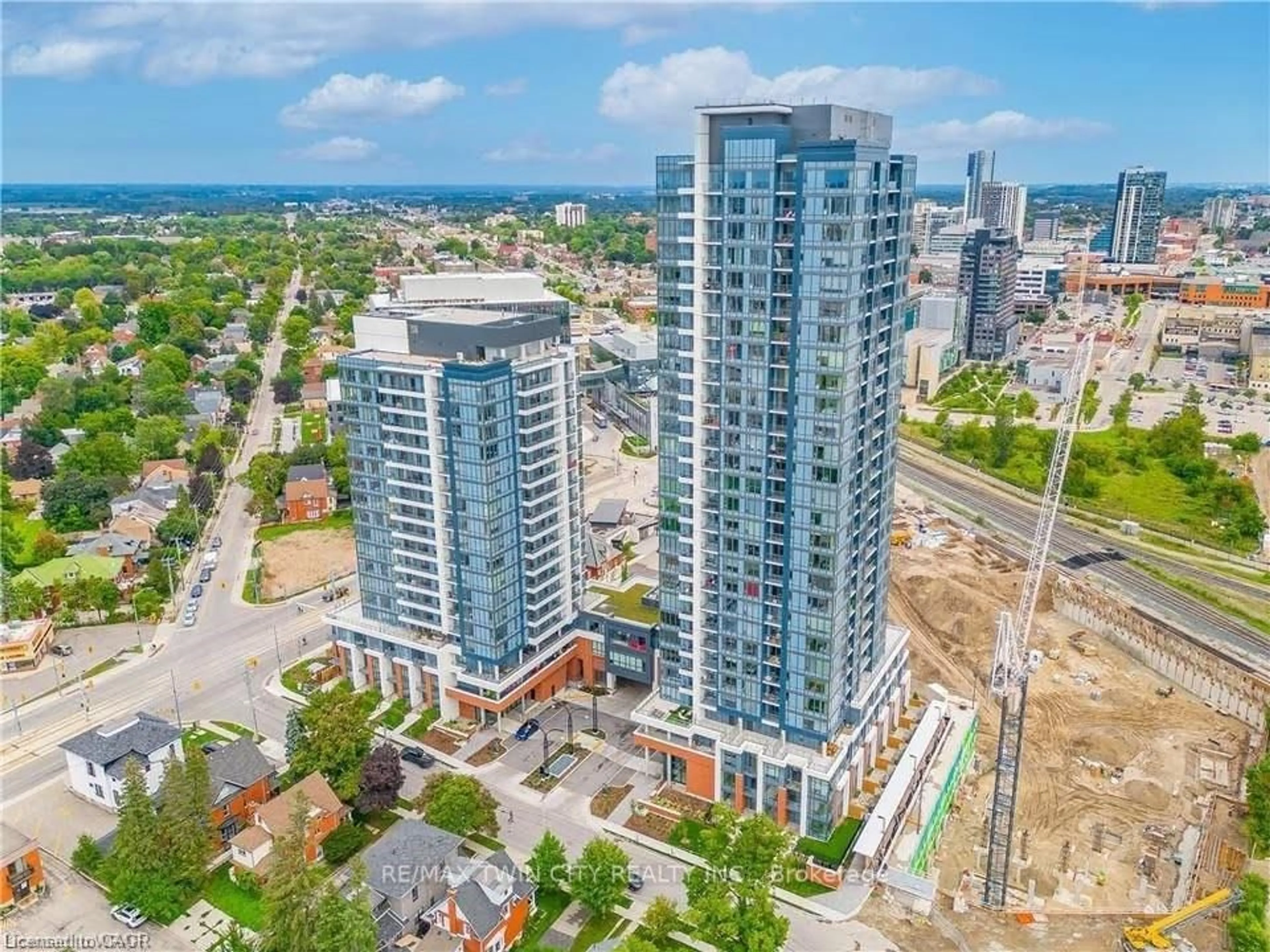 A pic from outside/outdoor area/front of a property/back of a property/a pic from drone, city buildings view from balcony for 15 Wellington St #1702, Kitchener Ontario N2G 0E4