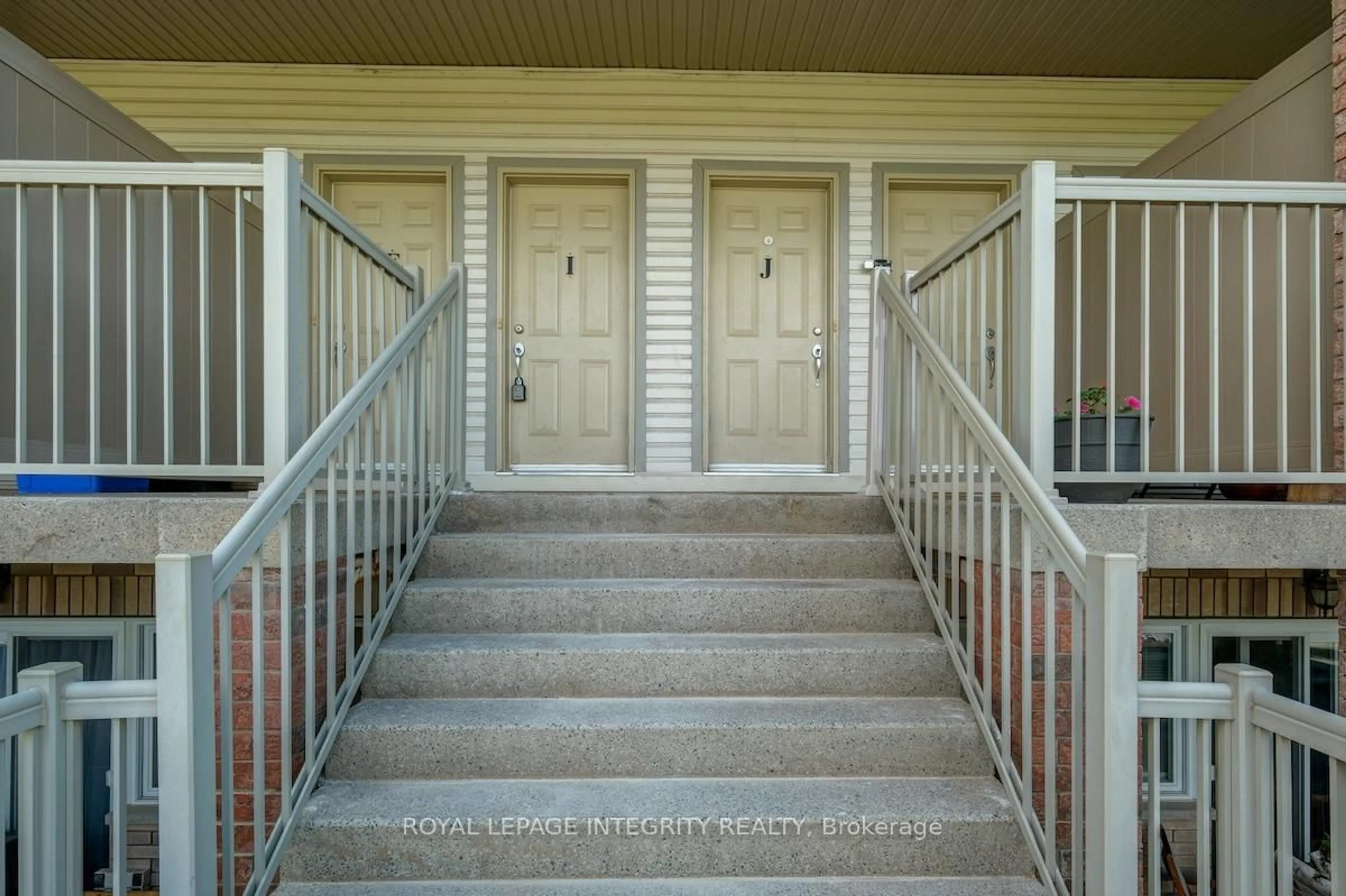 Unknown for 1105 Stittsville Main St #I, Stittsville Ontario K2S 0C8