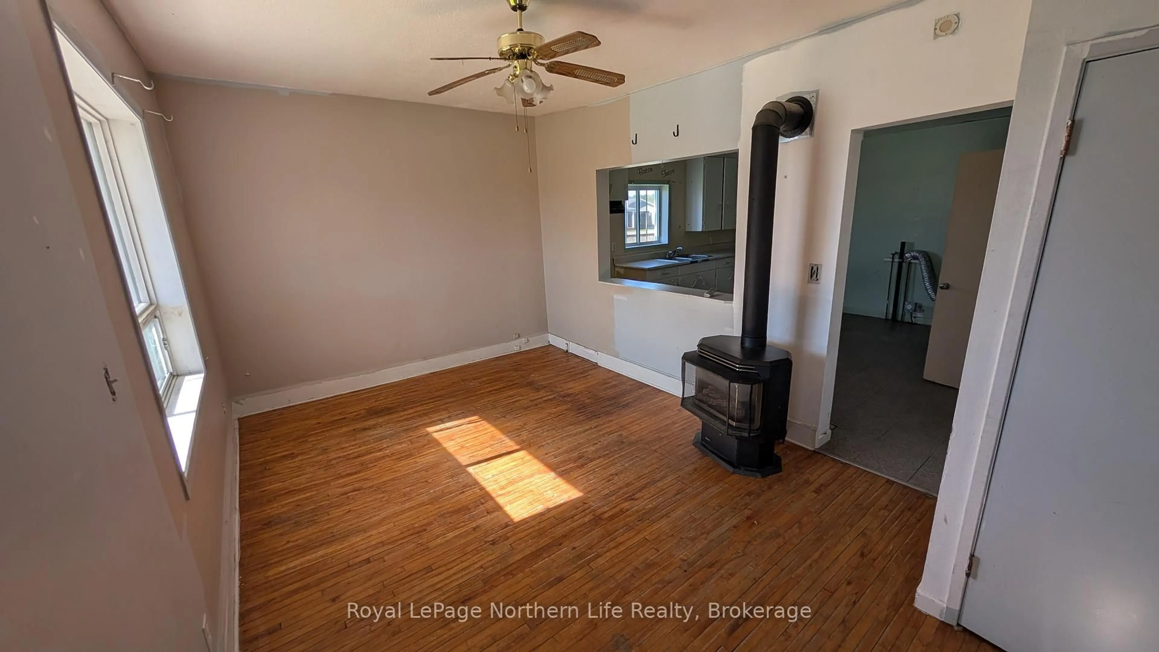 A pic of a room for 11777 Highway 64, West Nipissing Ontario P0H 2M0