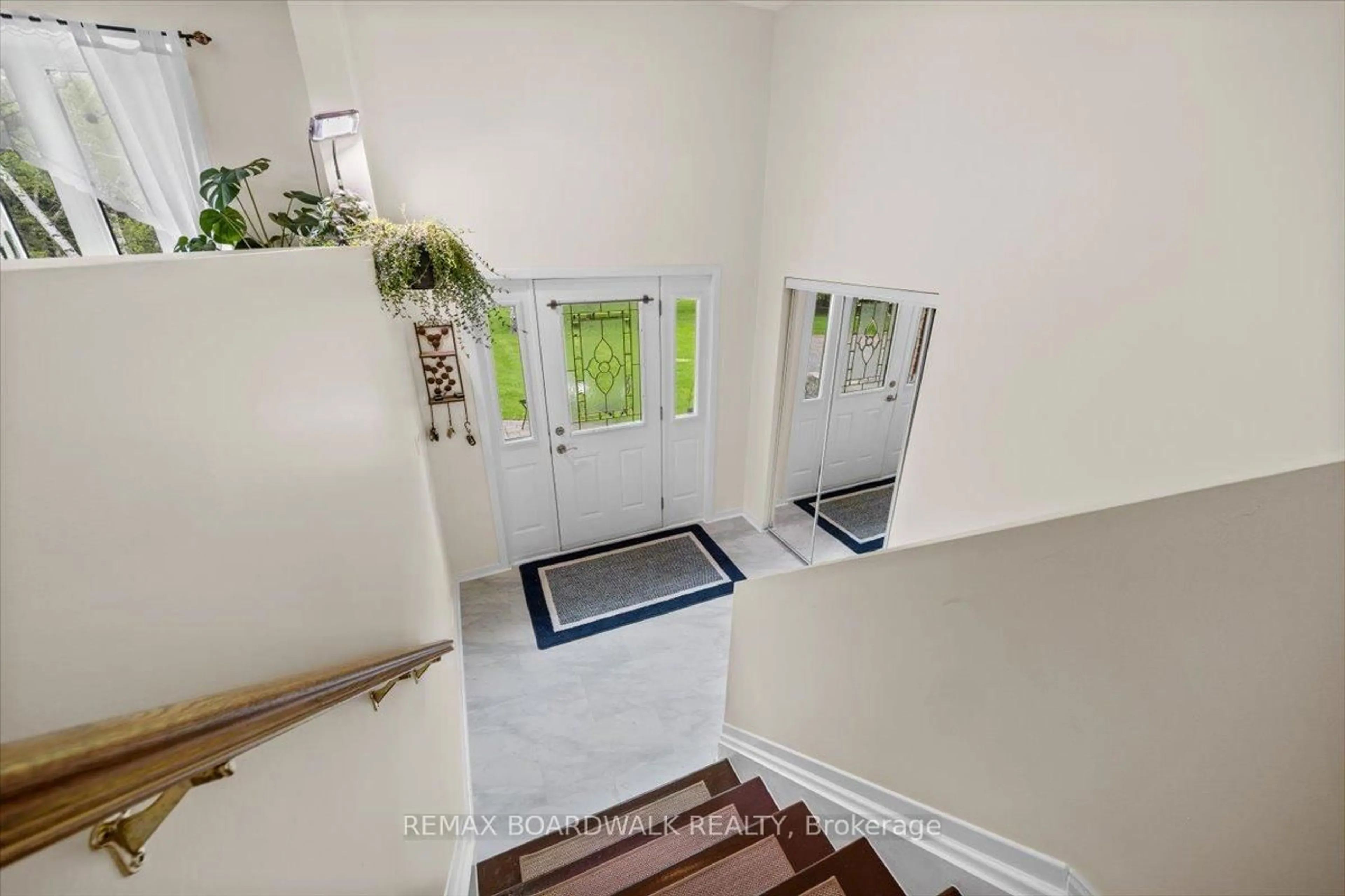 Indoor entryway for 261 Kings Creek Rd, Ashton Ontario K0A 1B0