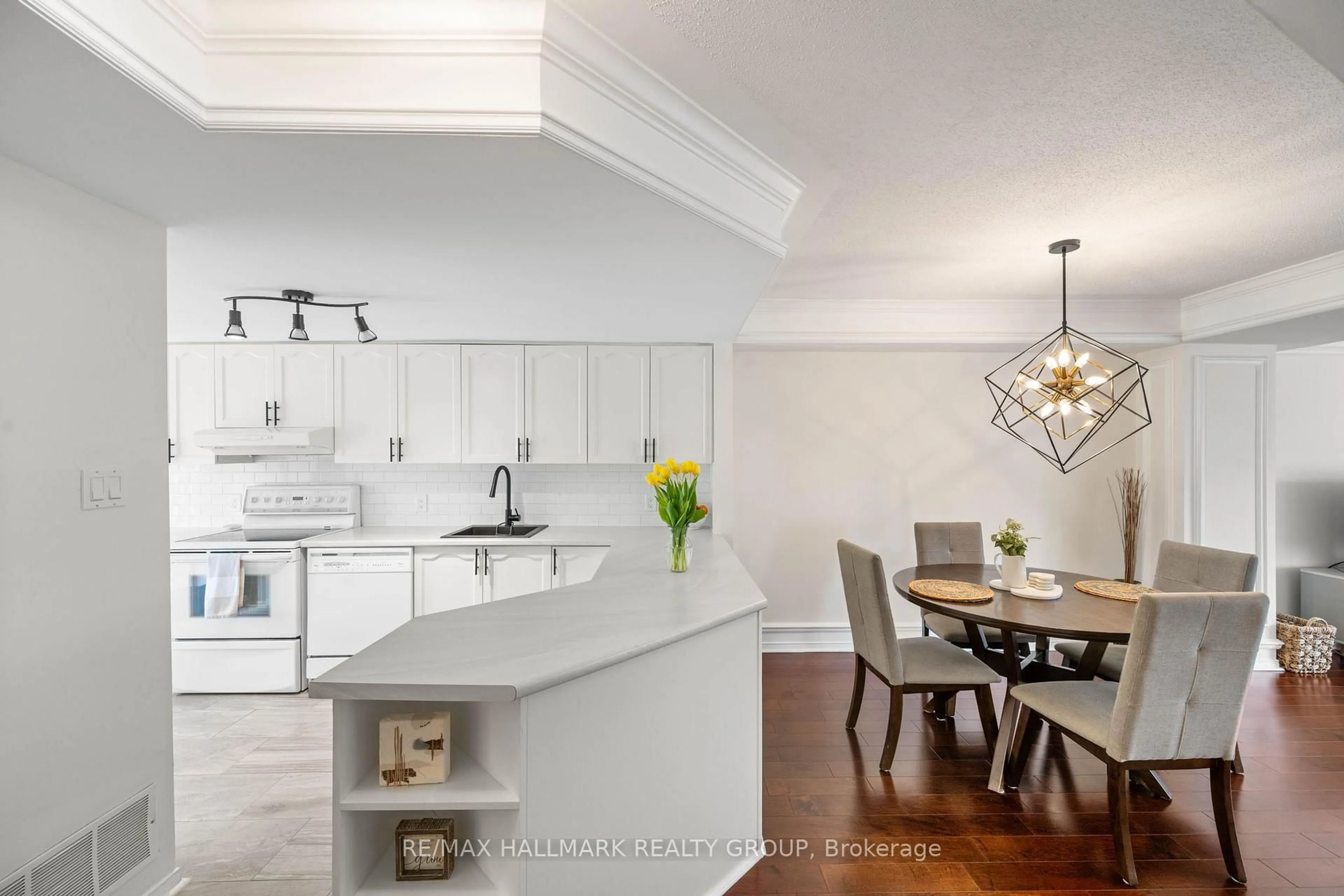 Open concept kitchen, unknown for 1109 Gablefield Private, Ottawa Ontario K1J 1E4
