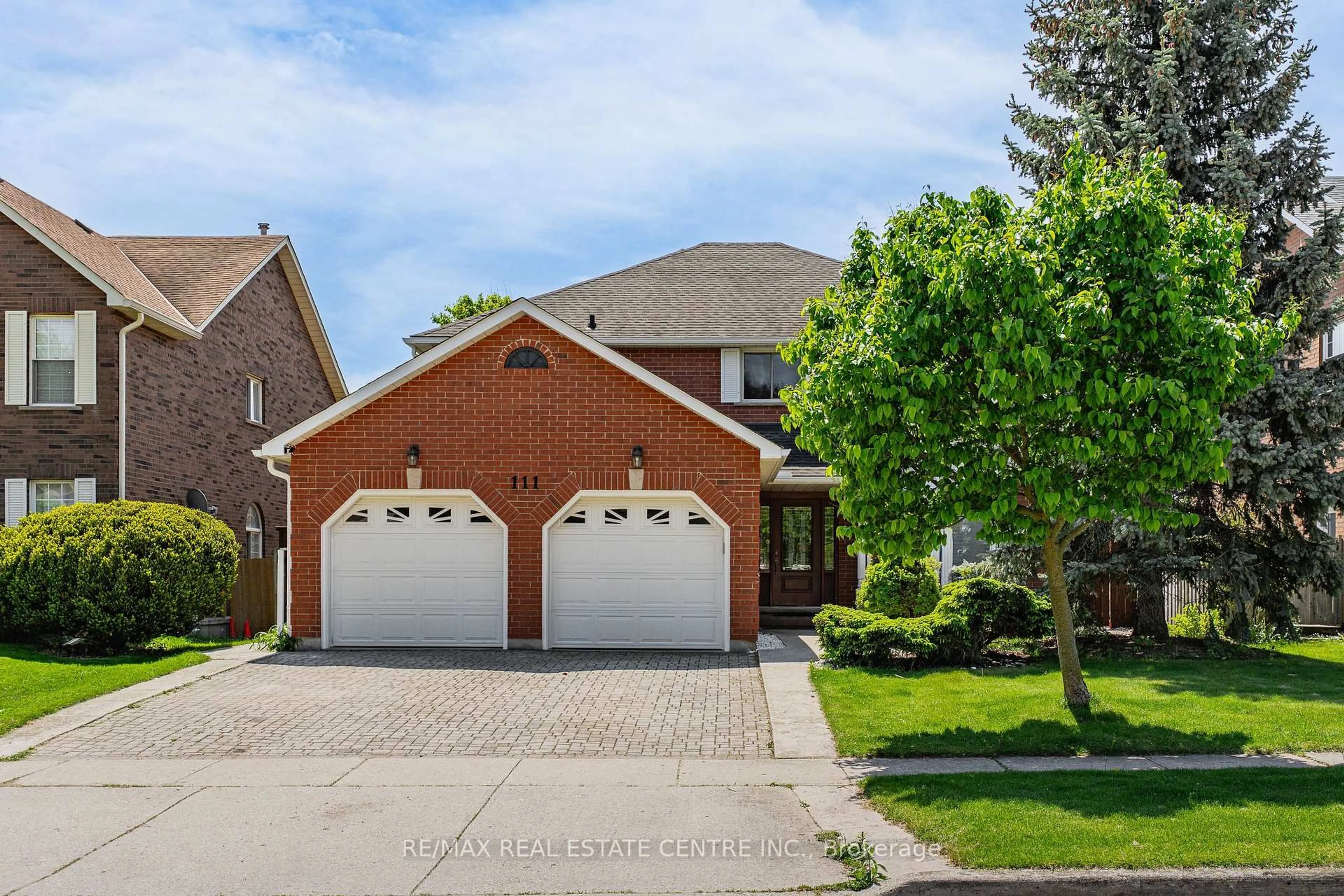 Home with brick exterior material, street for 111 Hume Dr, Cambridge Ontario N1T 1N3