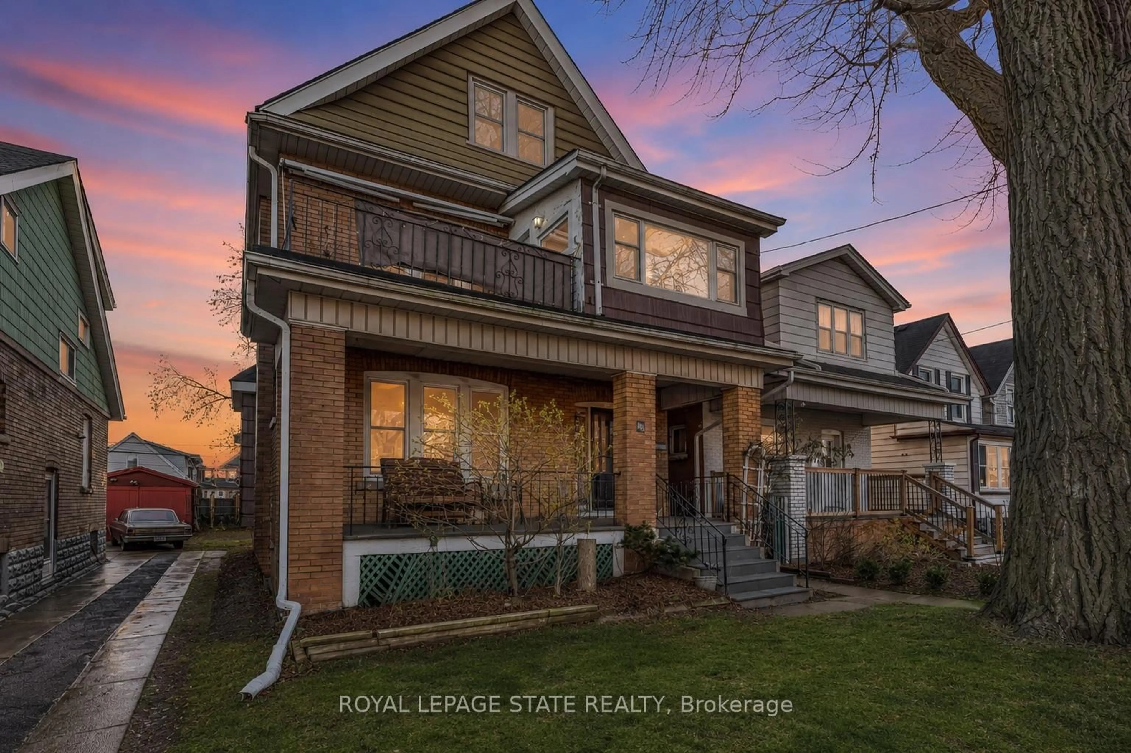 Home with brick exterior material, street for 70 Belview Ave, Hamilton Ontario L8L 7K8