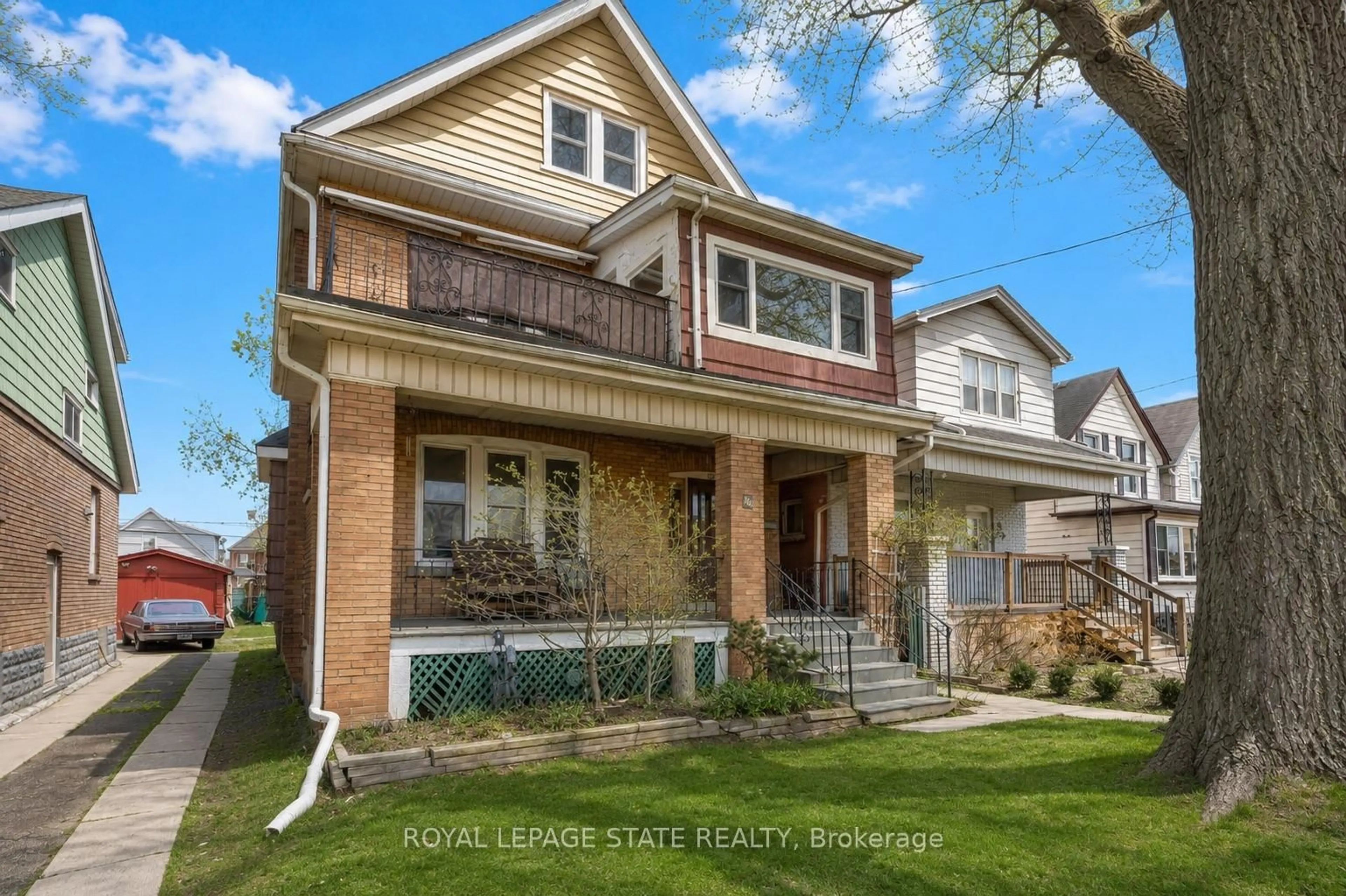 Home with brick exterior material, street for 70 Belview Ave, Hamilton Ontario L8L 7K8
