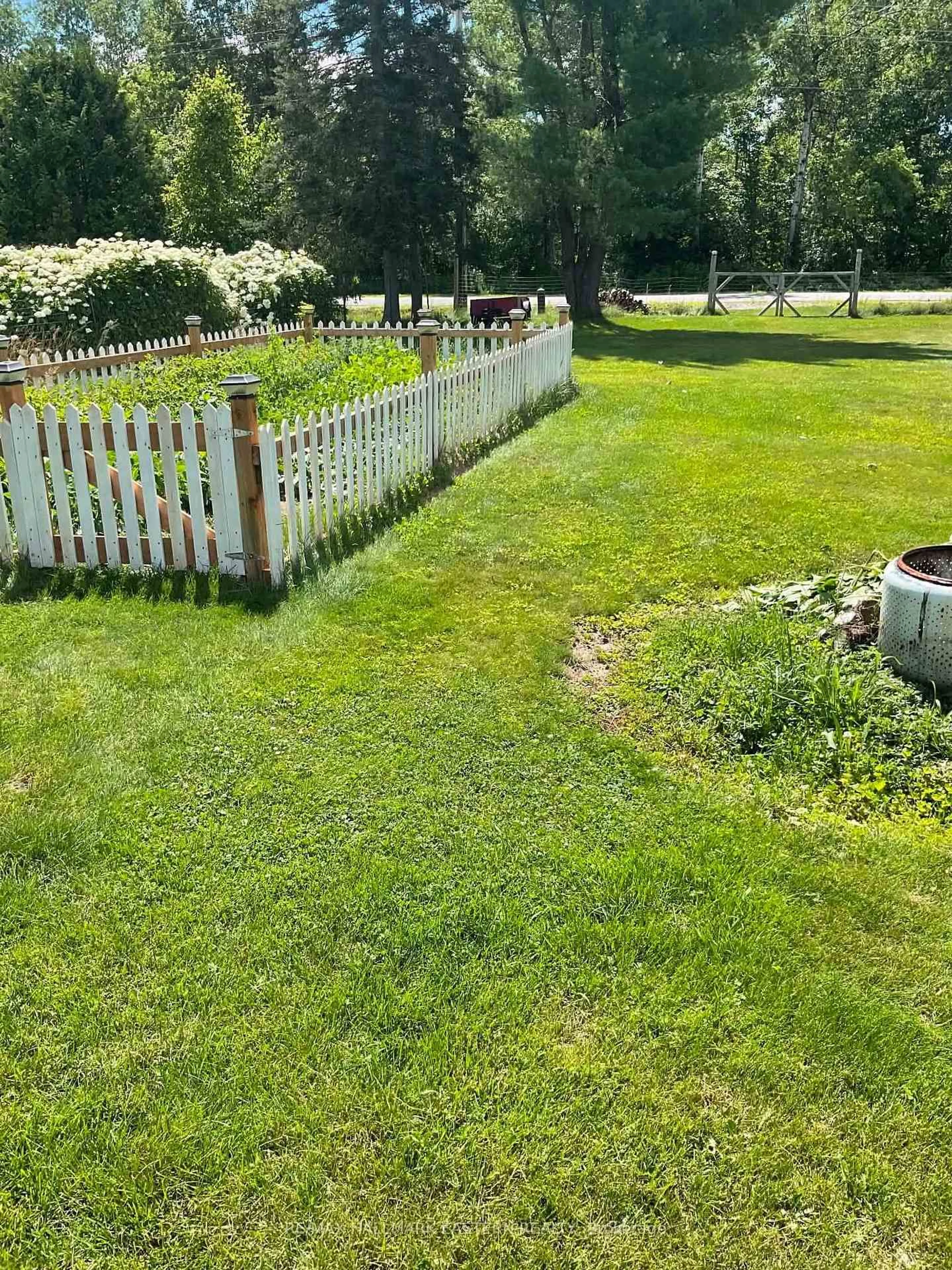 A pic from outside/outdoor area/front of a property/back of a property/a pic from drone, unknown for 47 Young St, Sables-Spanish Rivers Ontario P0P 2G0