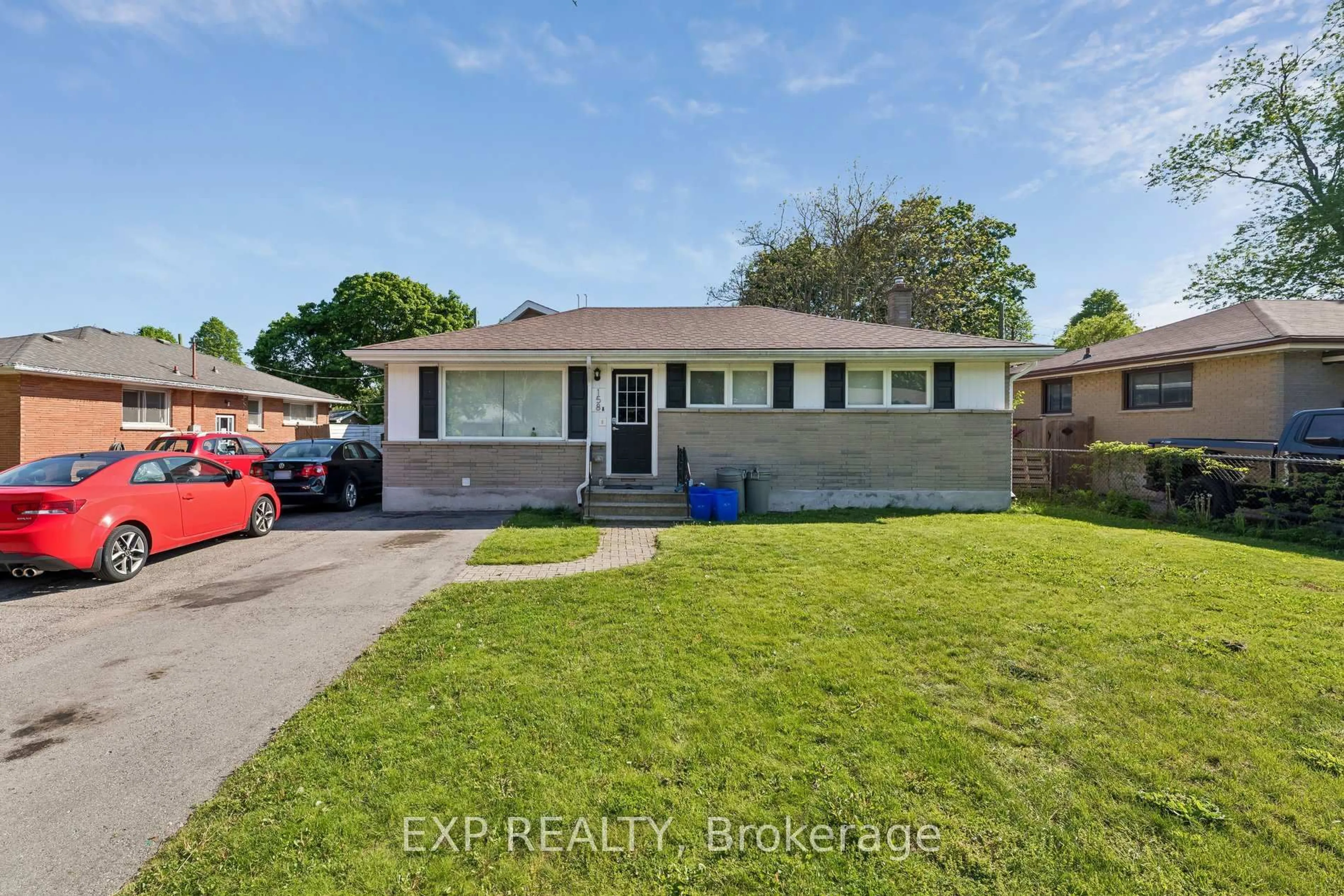 Unknown for 158 Laurentian Dr, London East Ontario N5W 1P2