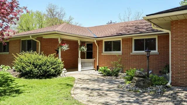 151 Isabella St, Wellington North 2