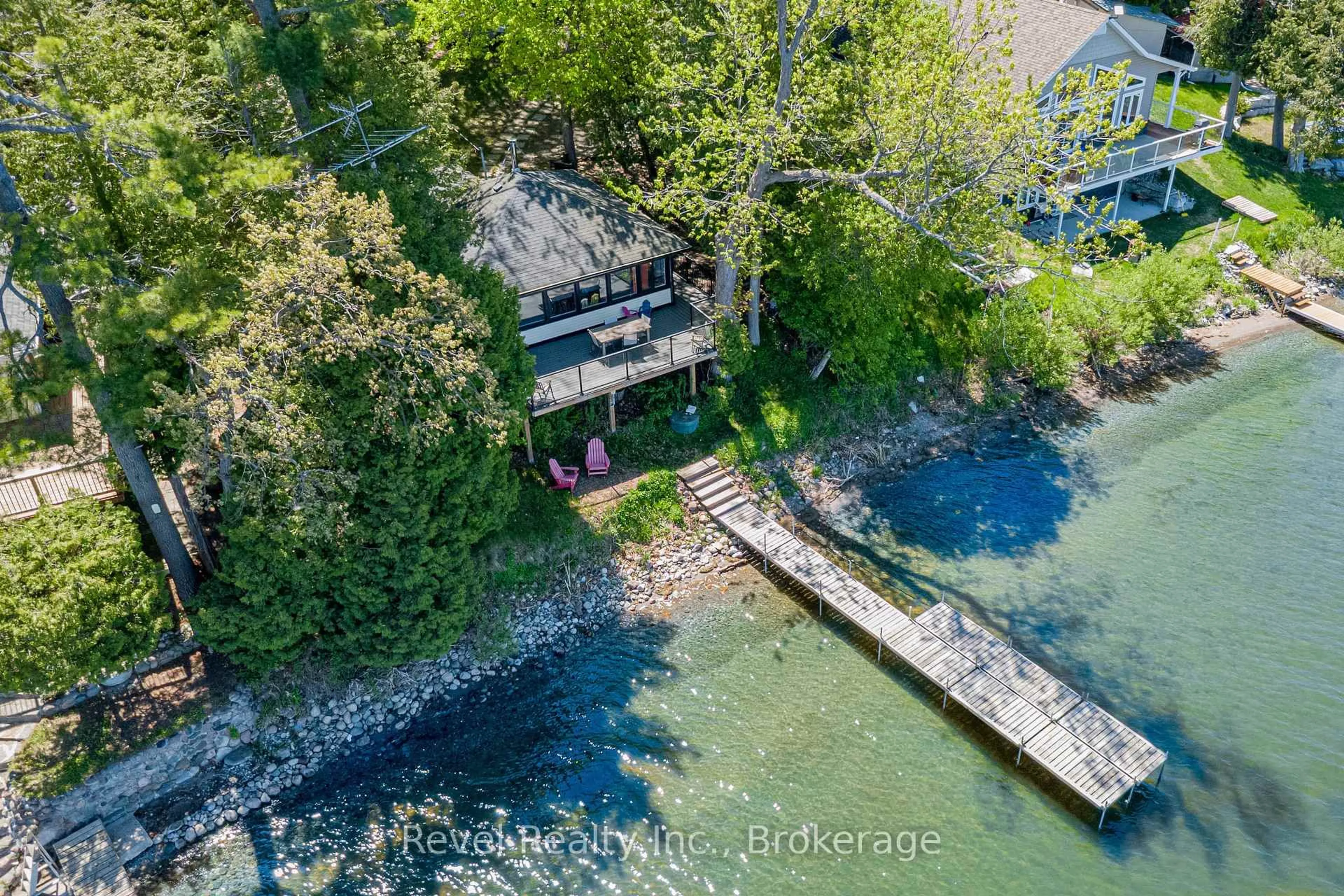 A pic from outside/outdoor area/front of a property/back of a property/a pic from drone, water/lake/river/ocean view for 8004 Taits Beach Rd, Hamilton Township Ontario K0L 1E0