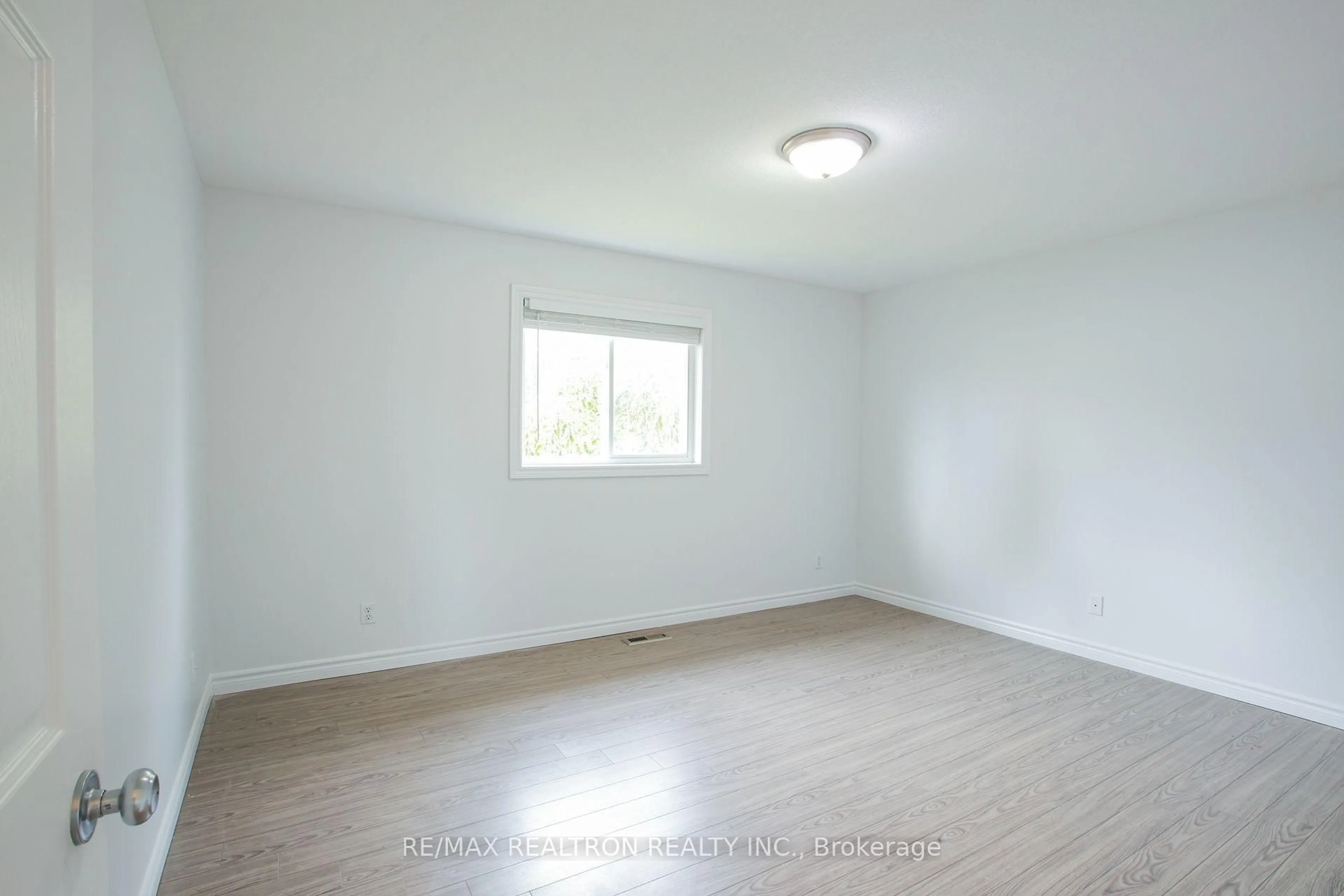 A pic of a room for 52 Liddle Lane, Belleville Ontario K8N 5Y9