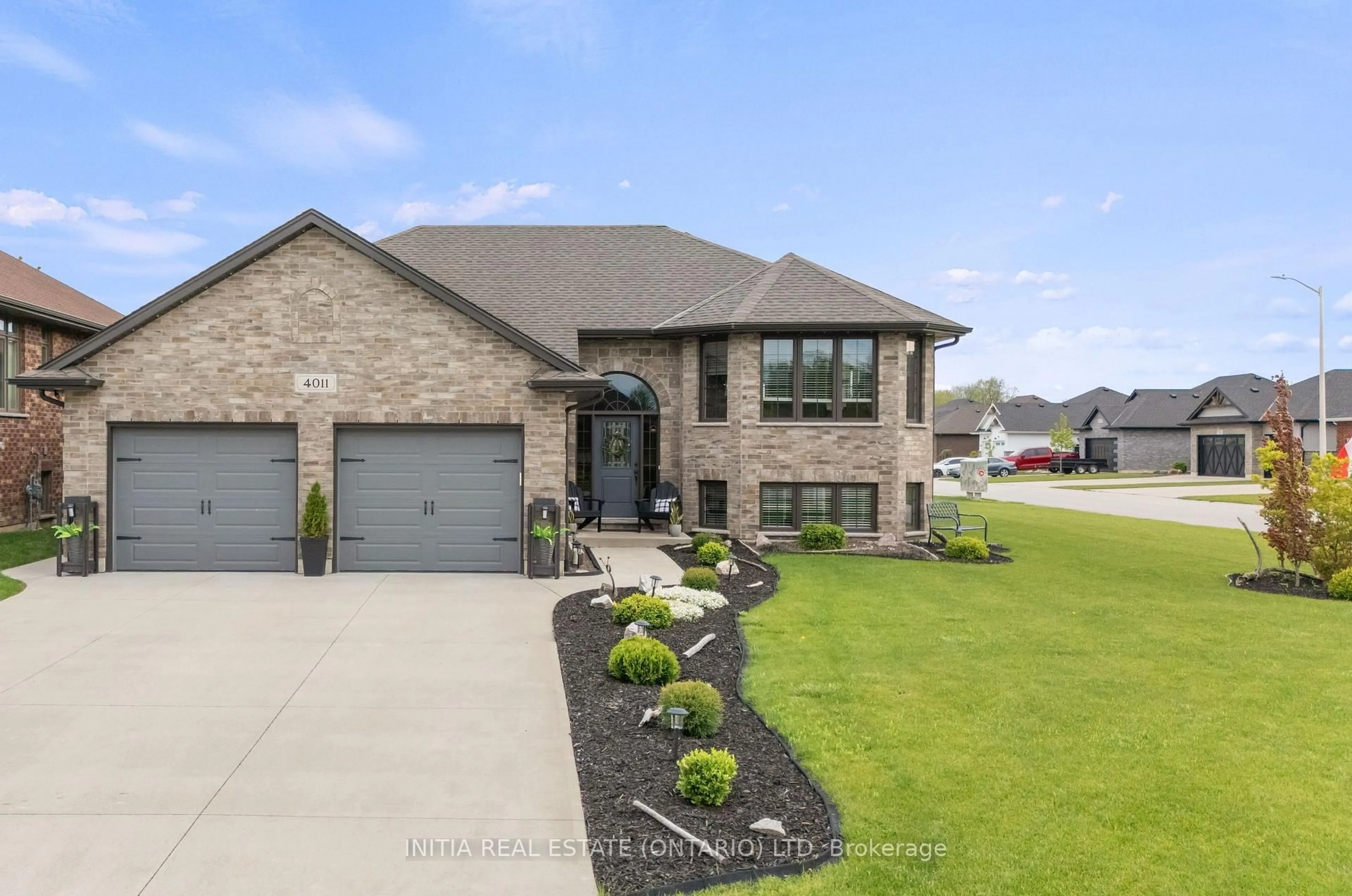 Home with brick exterior material, street for 4011 Englehart Dr, Petrolia Ontario N0N 1R0