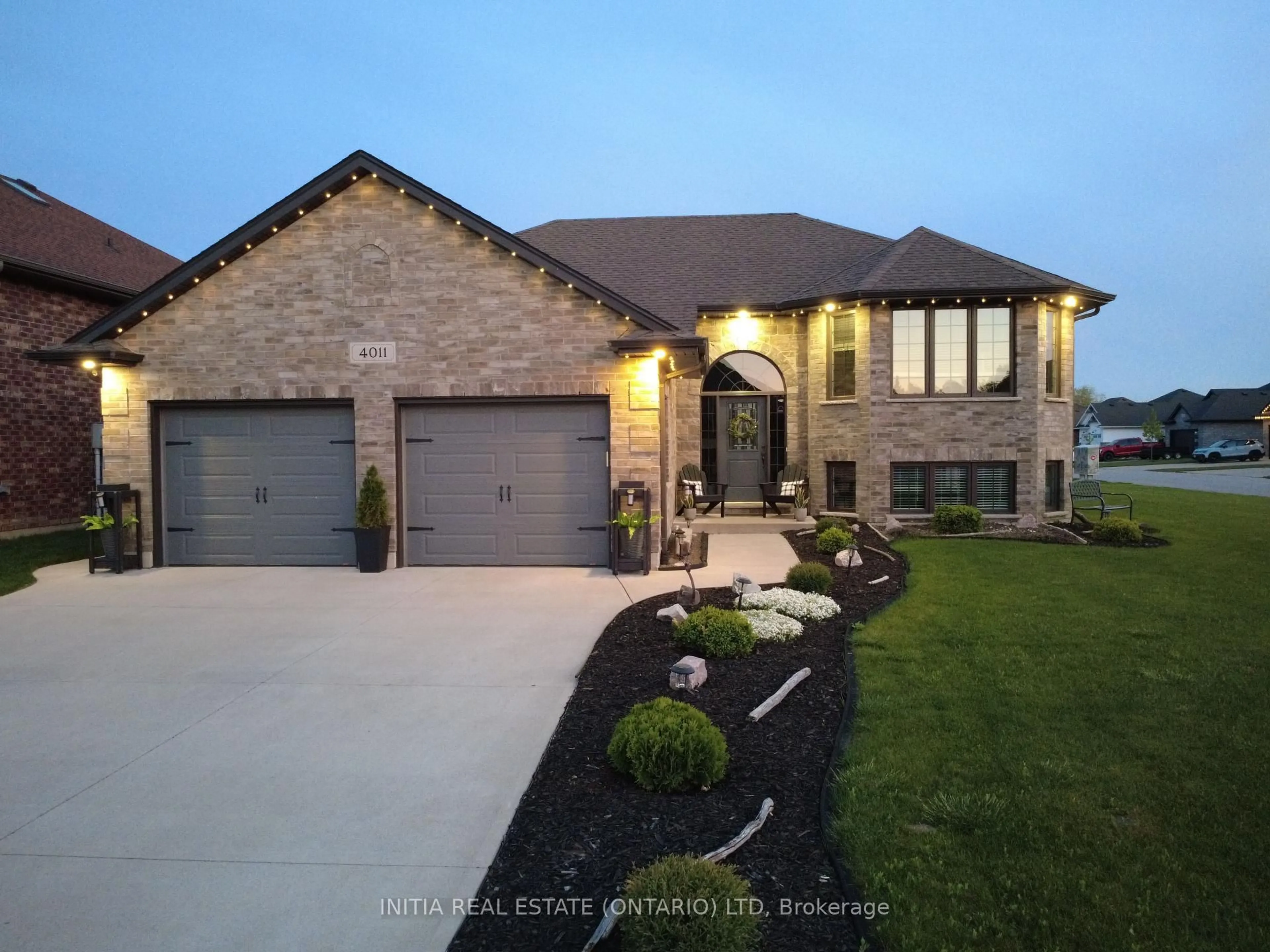 Home with brick exterior material, street for 4011 Englehart Dr, Petrolia Ontario N0N 1R0