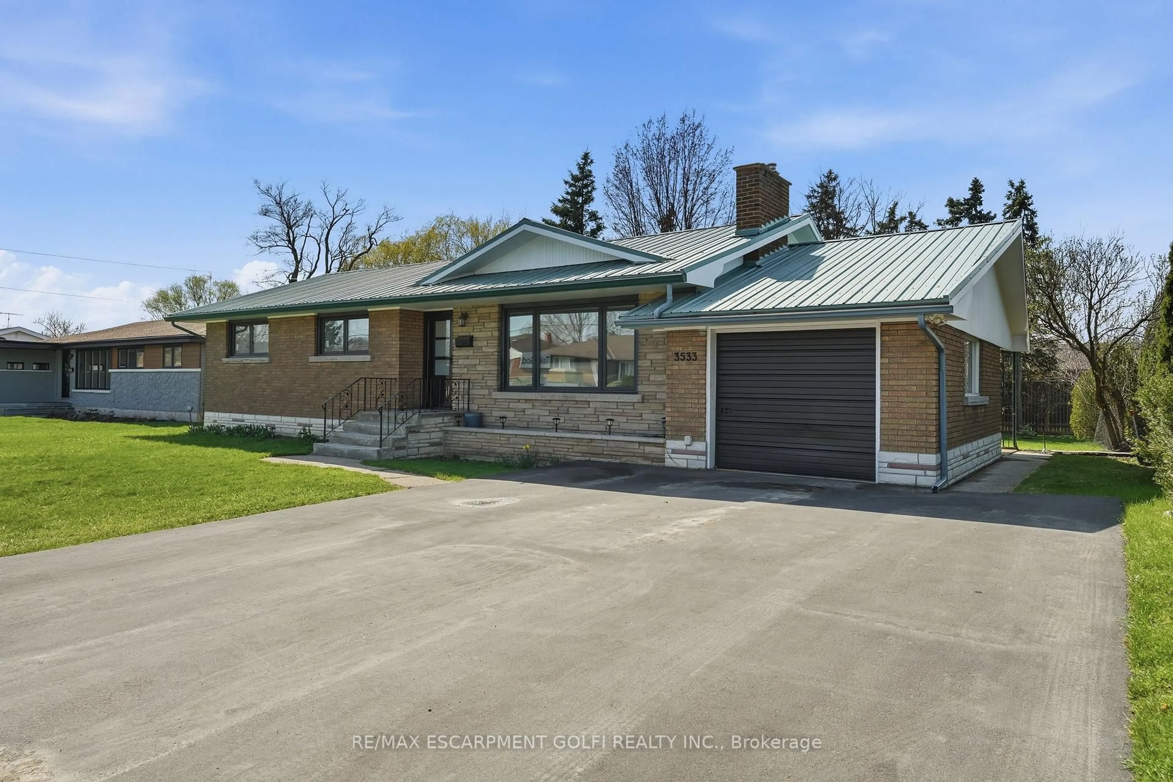 Unknown for 3533 Dorchester Rd, Niagara Falls Ontario L2J 3A4