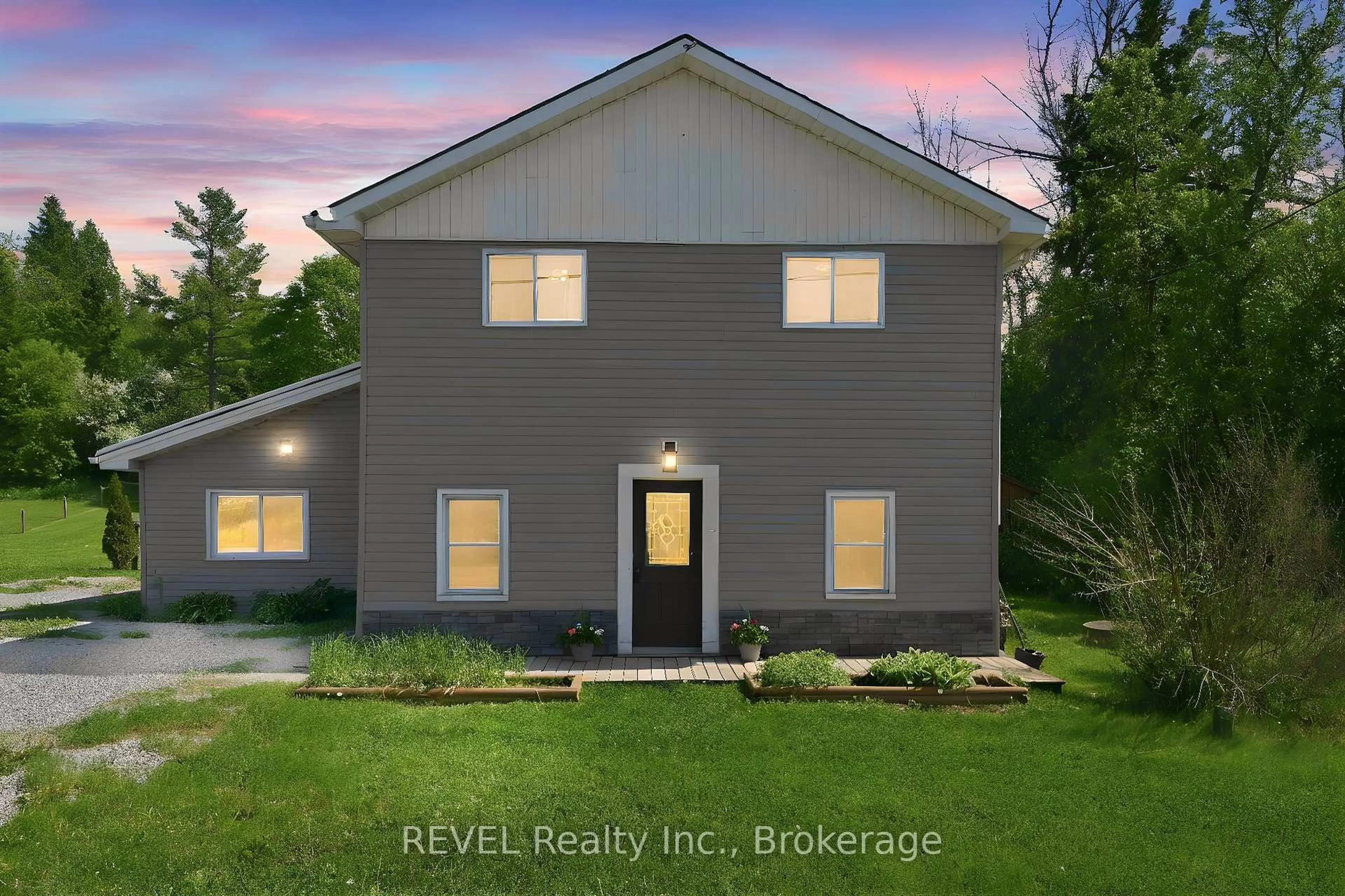 Home with vinyl exterior material, unknown for 6417 Highway 7, Havelock-Belmont-Methuen Ontario K0L 1Z0