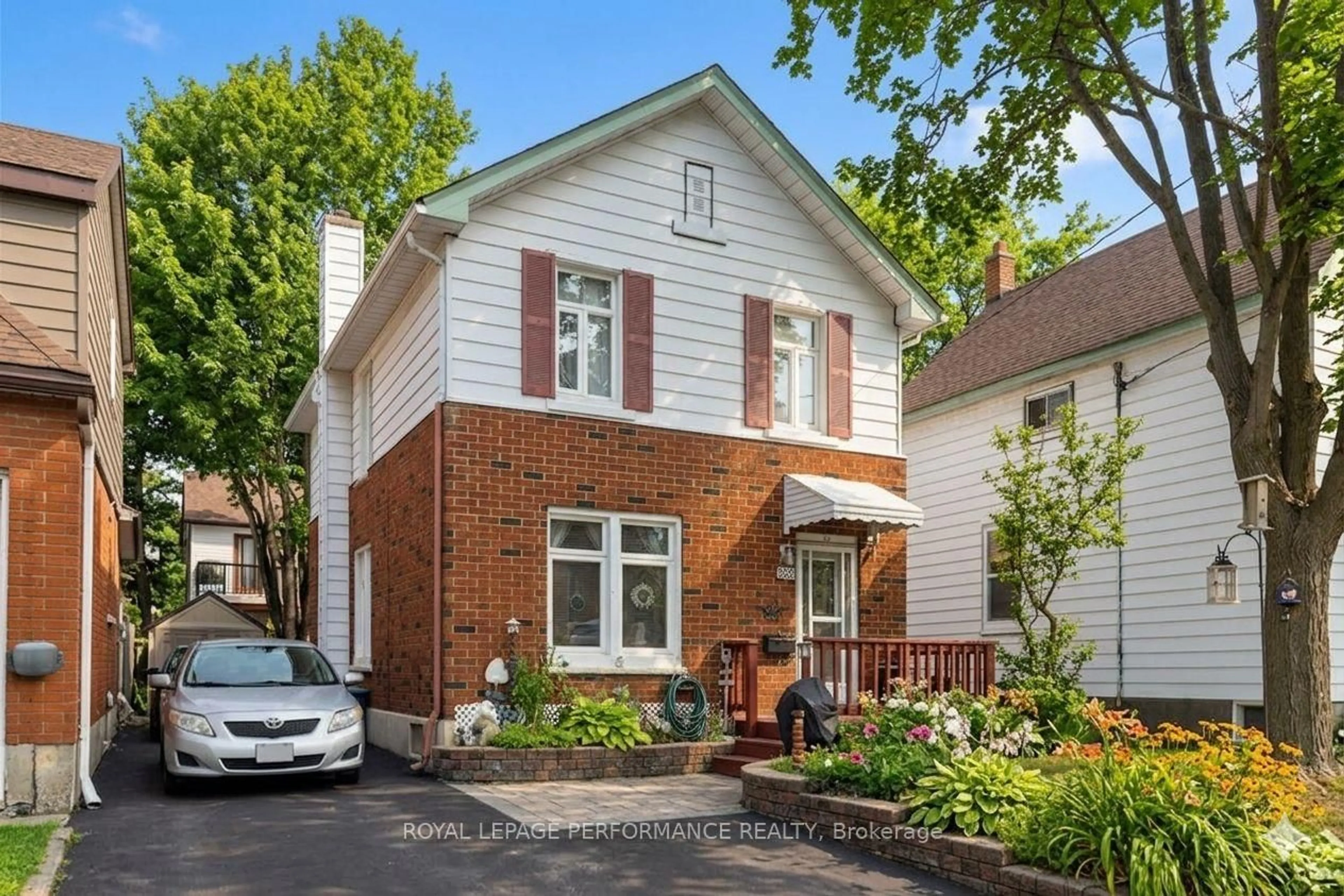 Home with brick exterior material, street for 525 Kirkwood Ave, Ottawa Ontario K1Z 5X2
