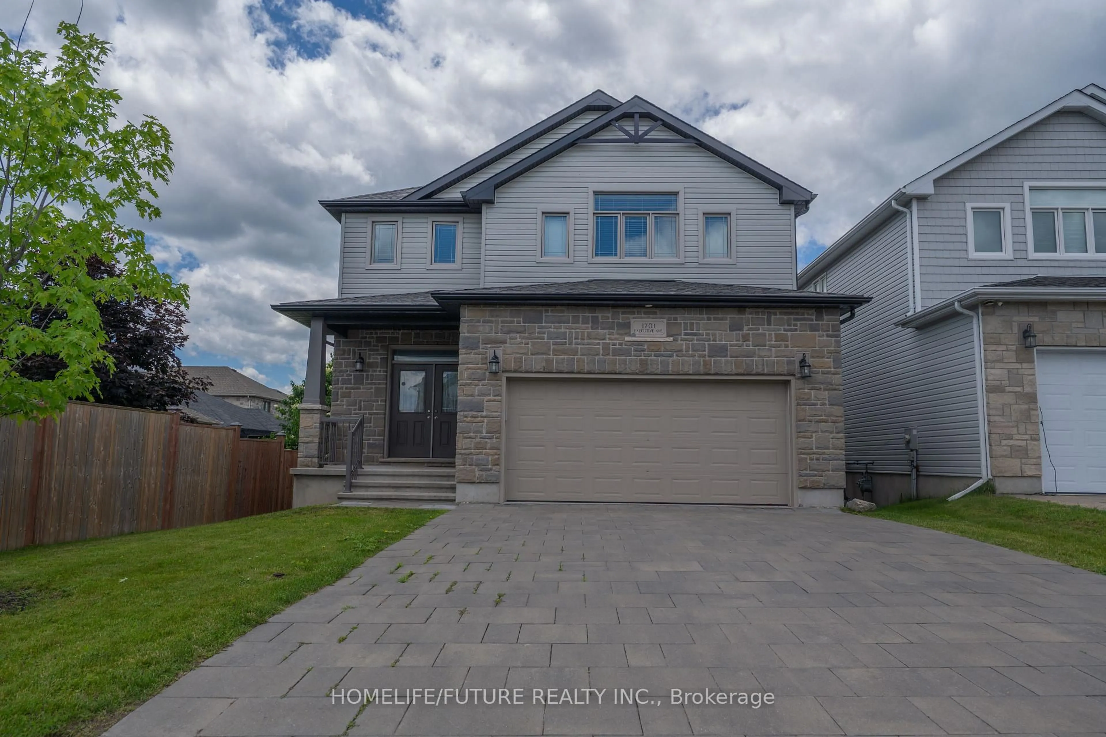 Unknown for 1701 Executive Ave, Kingston Ontario K7P 0L9