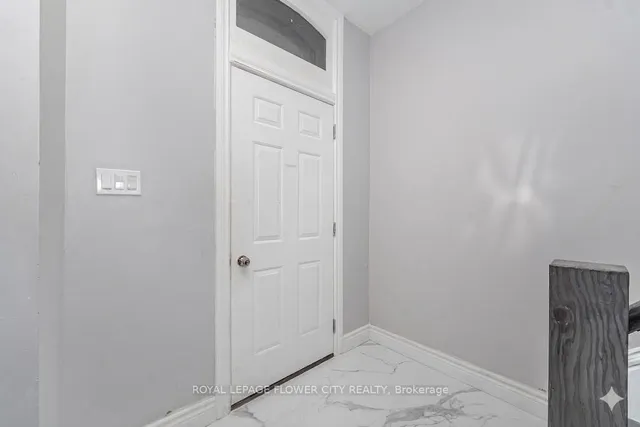 10 Pearl St, Brantford 5
